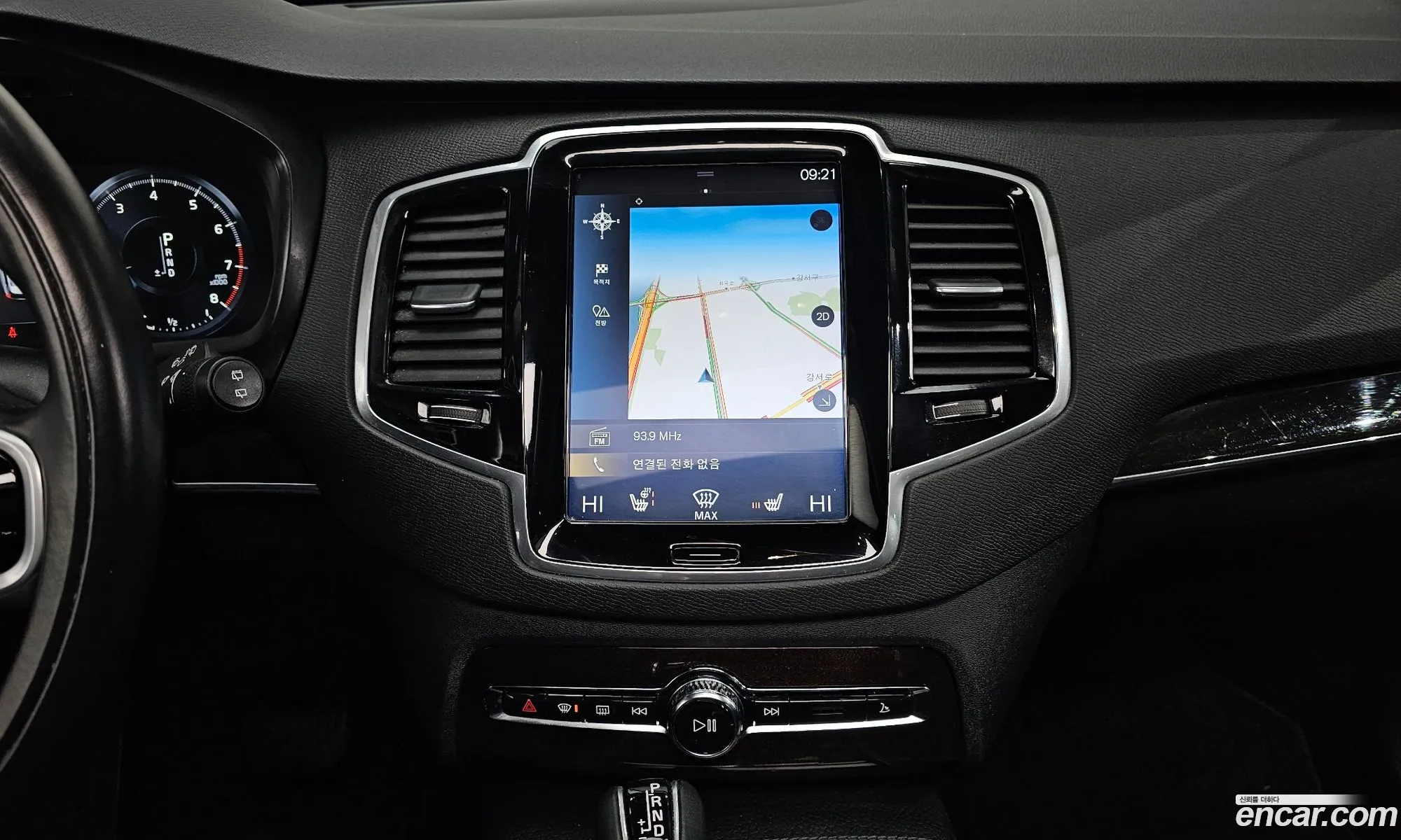 Volvo XC90 2018 YV1LCA22CJ1376937 — 11