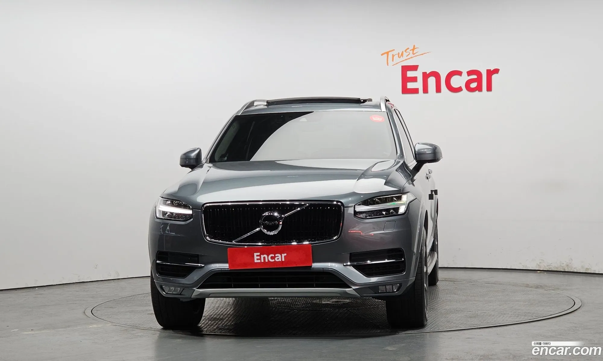 Volvo XC90 2018 YV1LCA22CJ1376937 — 17