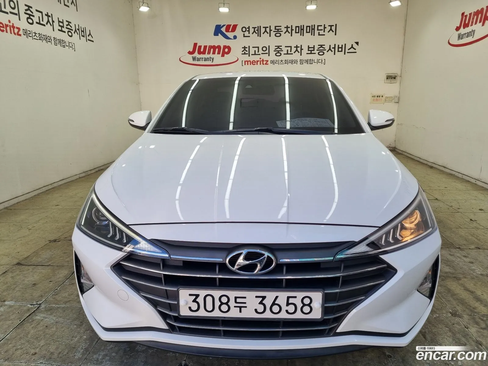 Hyundai Elantra AD 2020 — 19