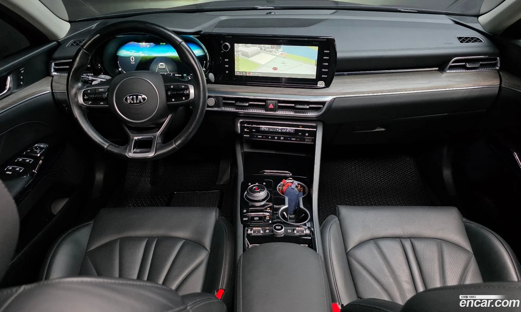 Kia K5 2020 — 17