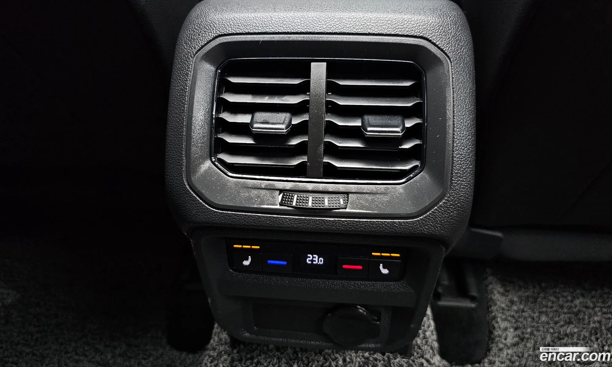 Volkswagen Tiguan 2021 — 12