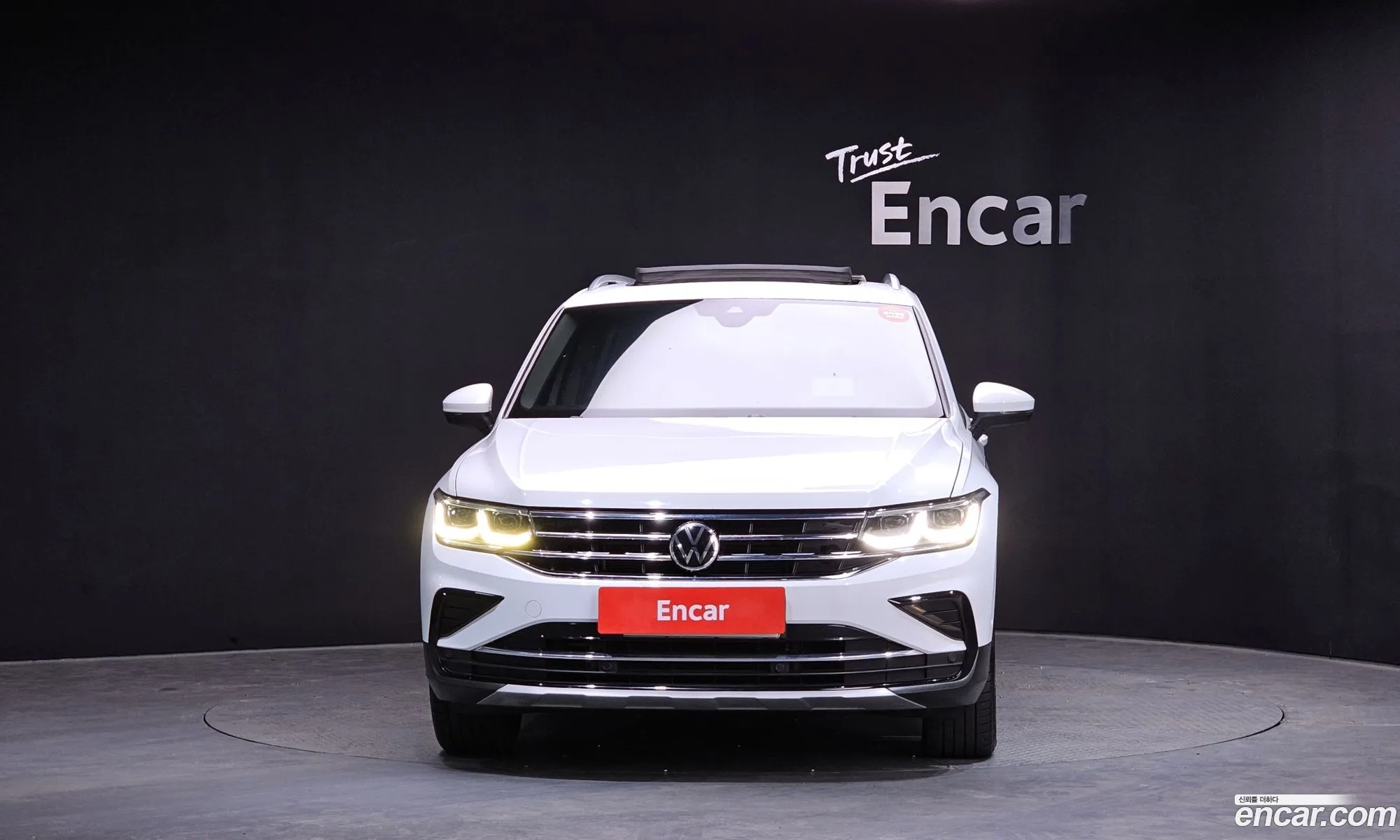 Volkswagen Tiguan 2021 — 14