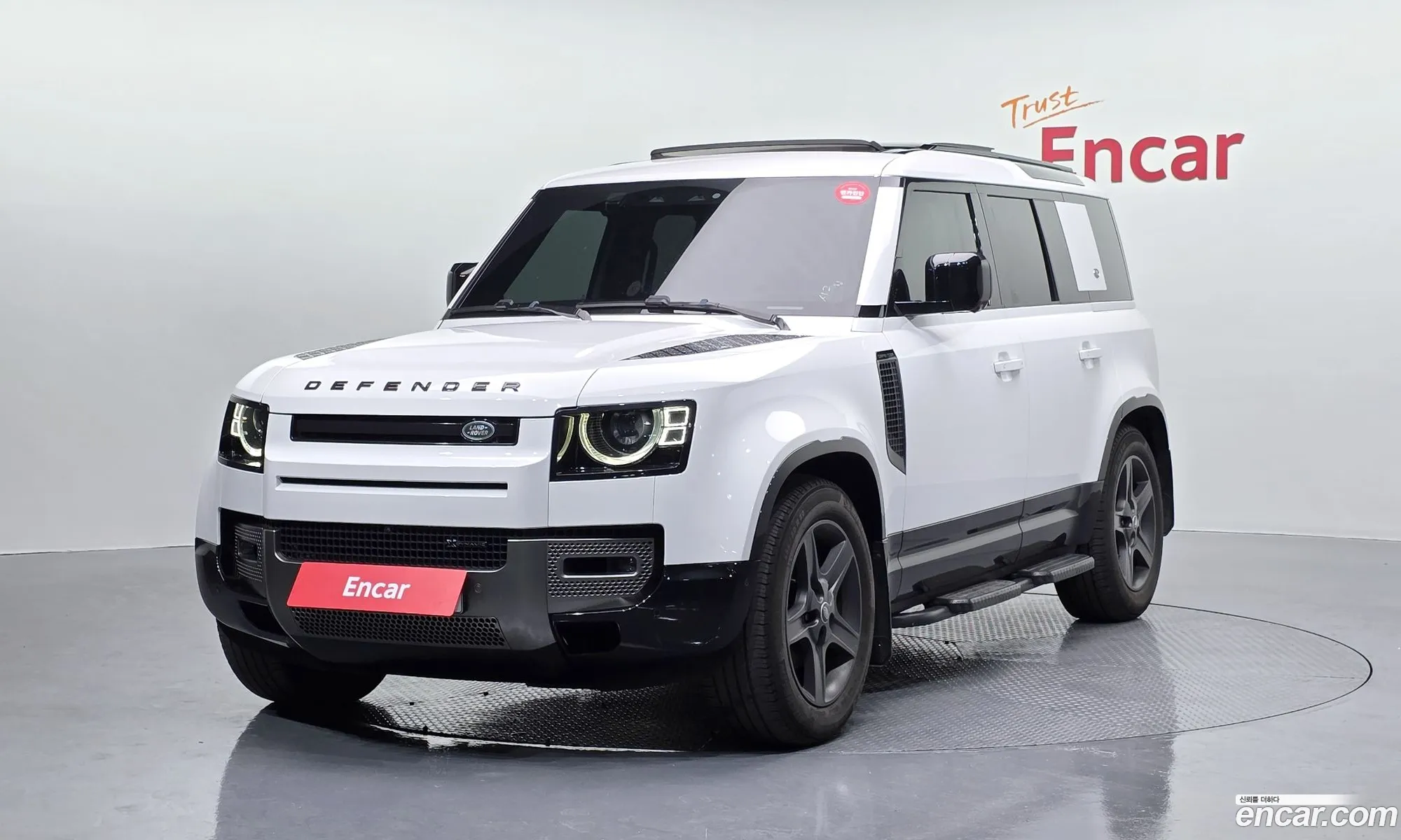 Land Rover Defender 2022 — 5
