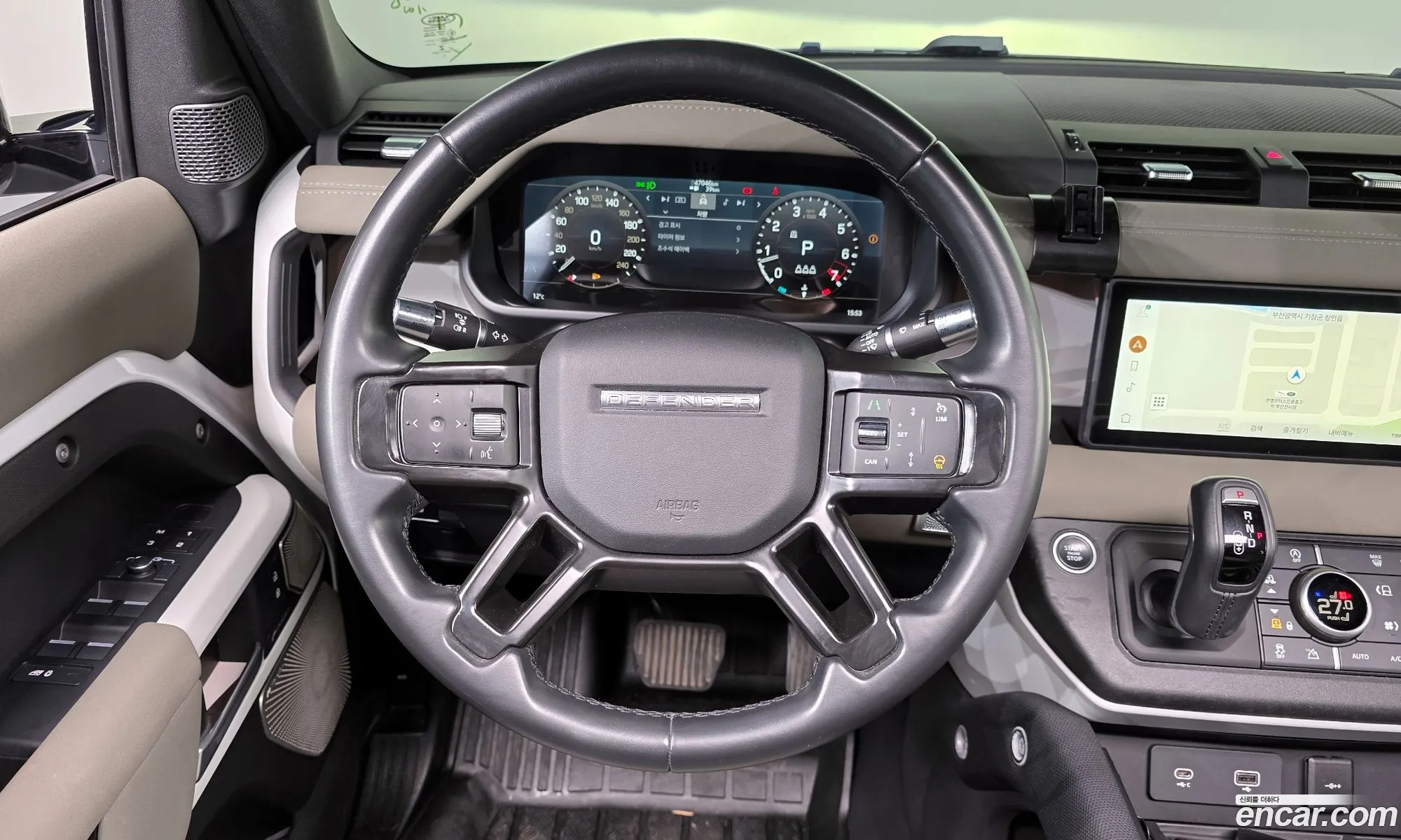 Land Rover Defender 2022 — 14
