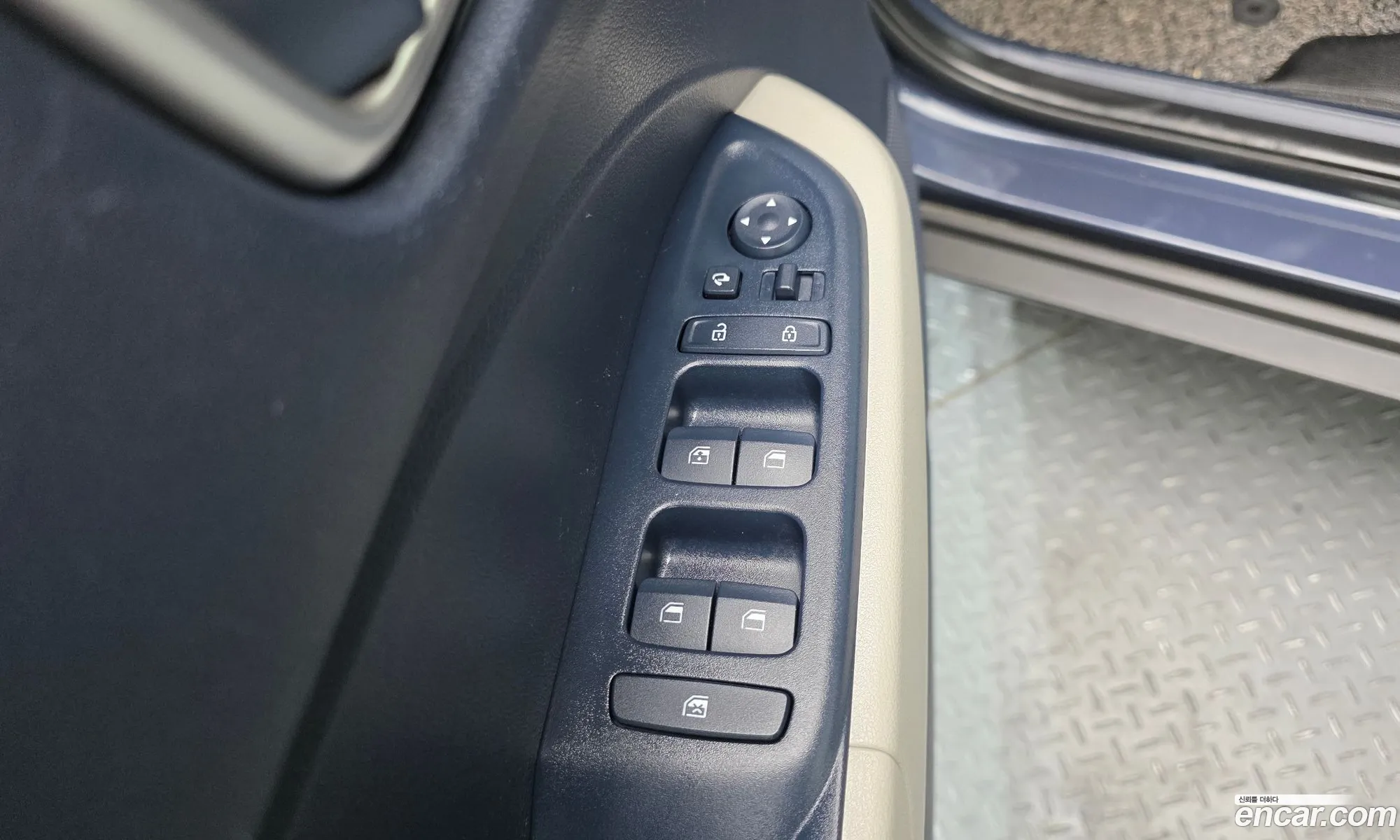 Hyundai Venue 2020 — 15