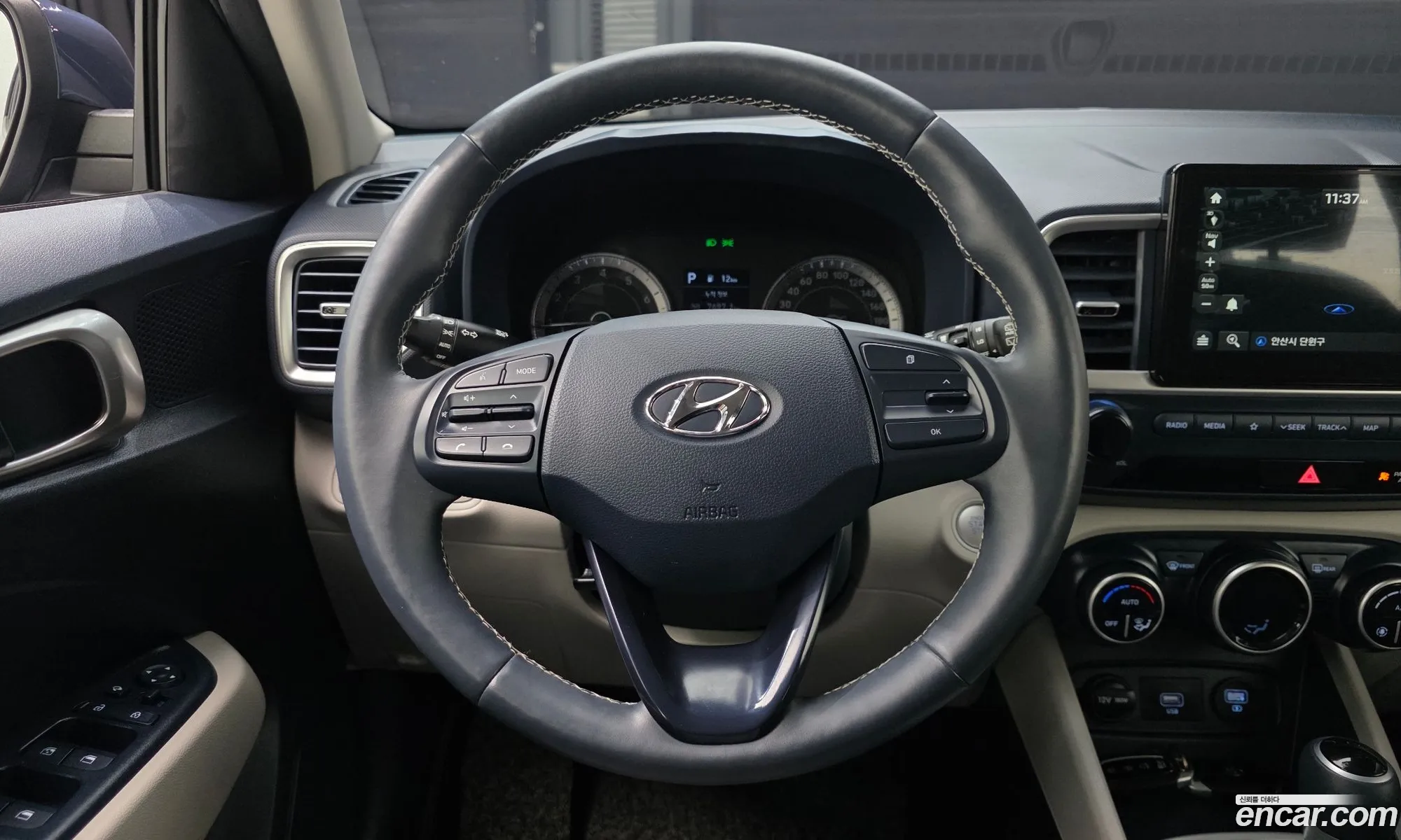 Hyundai Venue 2020 — 14