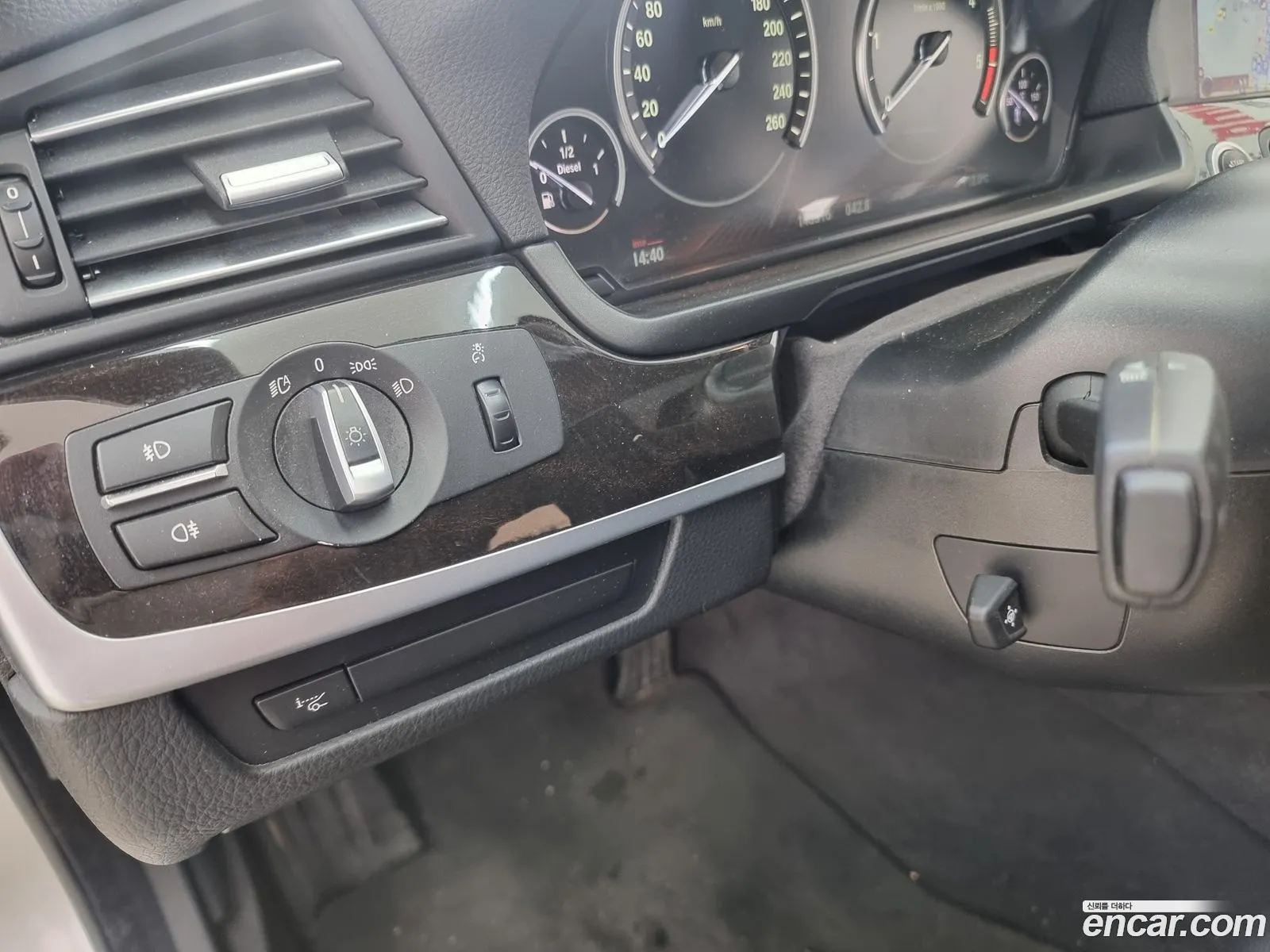 BMW 5 Series 2011 — 11