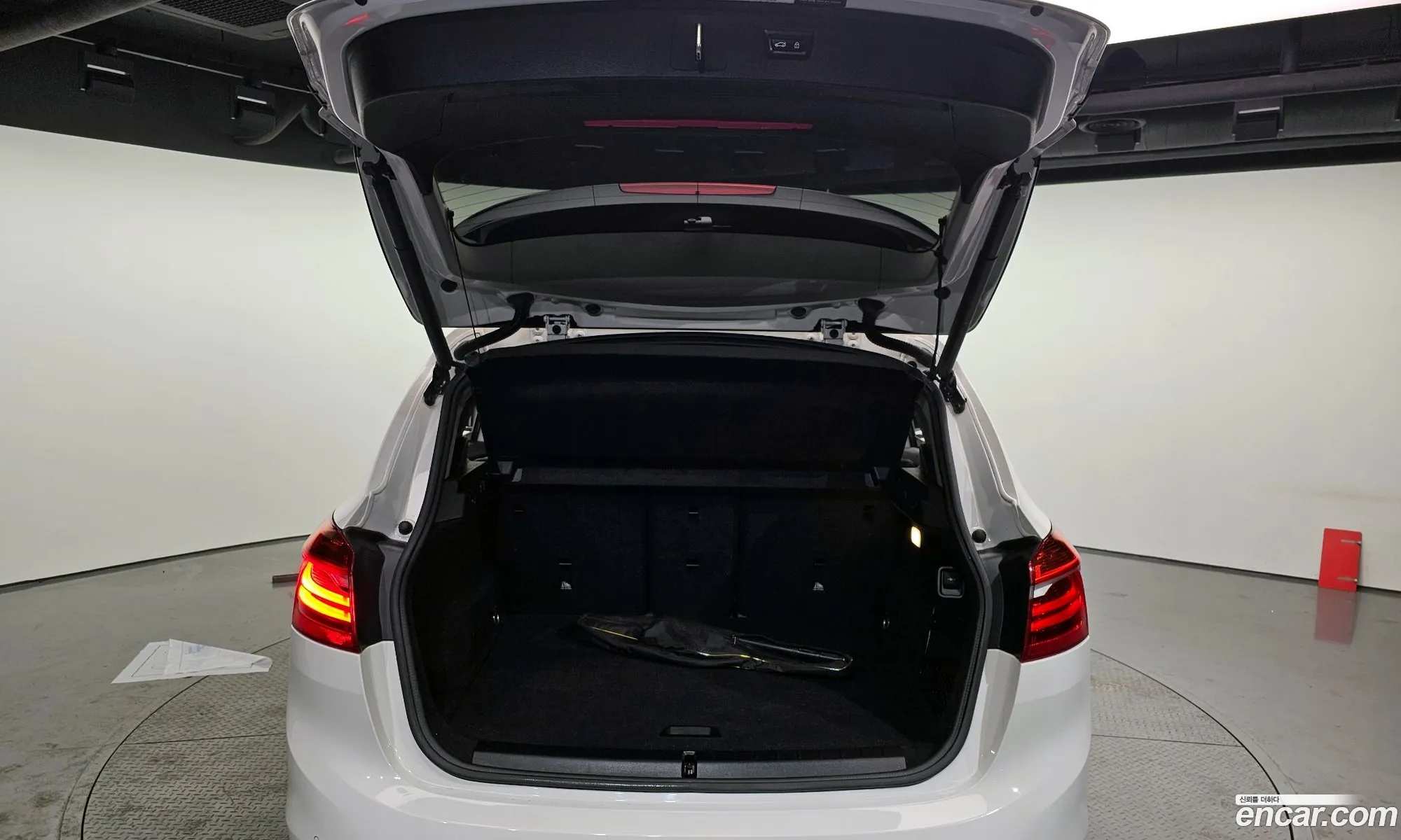 BMW 2 Series Active Tourer 2016 WBA2C1104GV705348 — 11