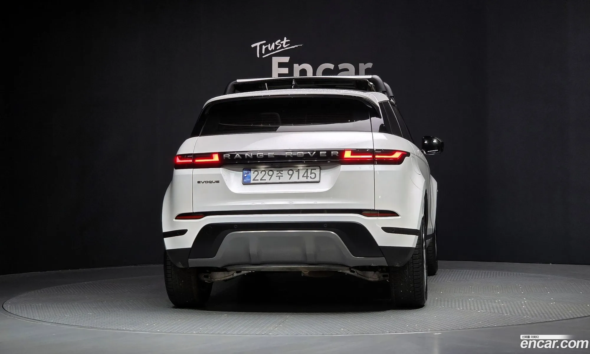 Land Rover Range Rover Evoque 2024 — 6