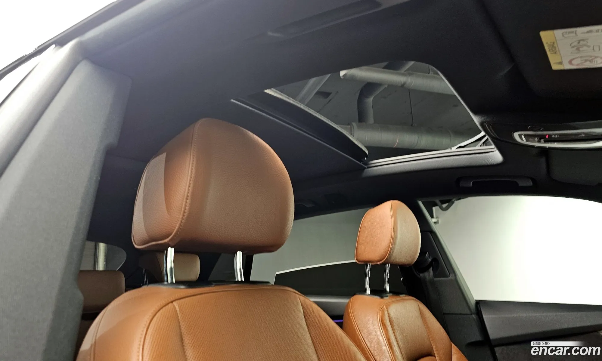 Audi Q8 2021 WAUZZZF1XMD002061 — 8