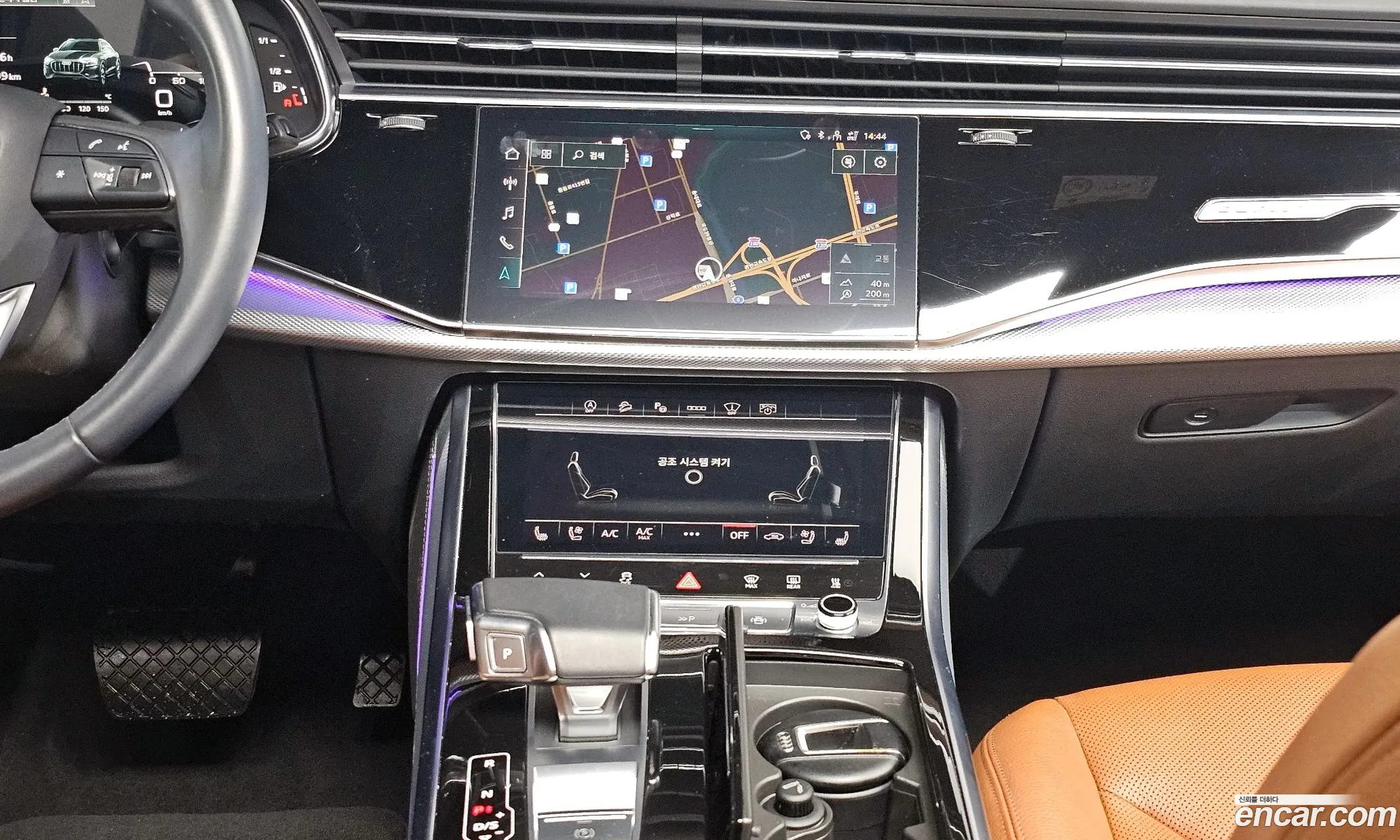 Audi Q8 2021 WAUZZZF1XMD002061 — 10