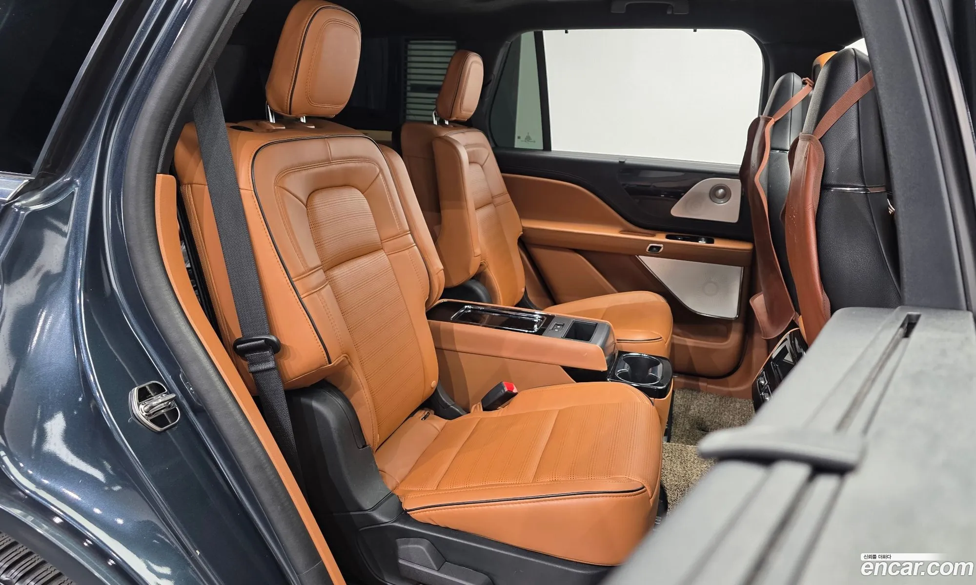 Lincoln Aviator 2021 — 16