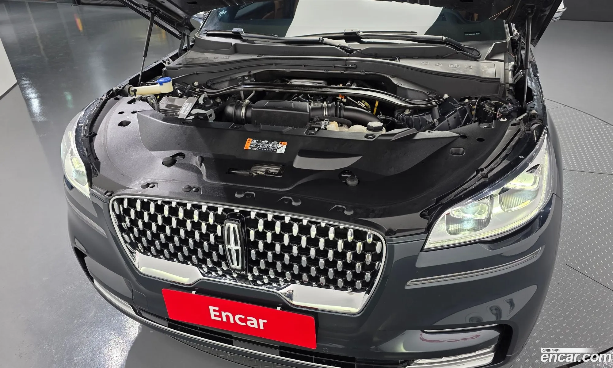 Lincoln Aviator 2021 — 13