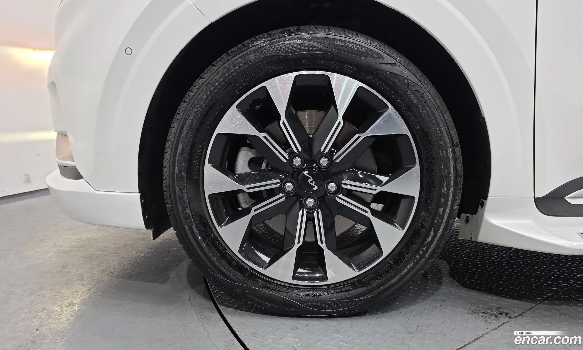 Kia Carnival 2022 — 14
