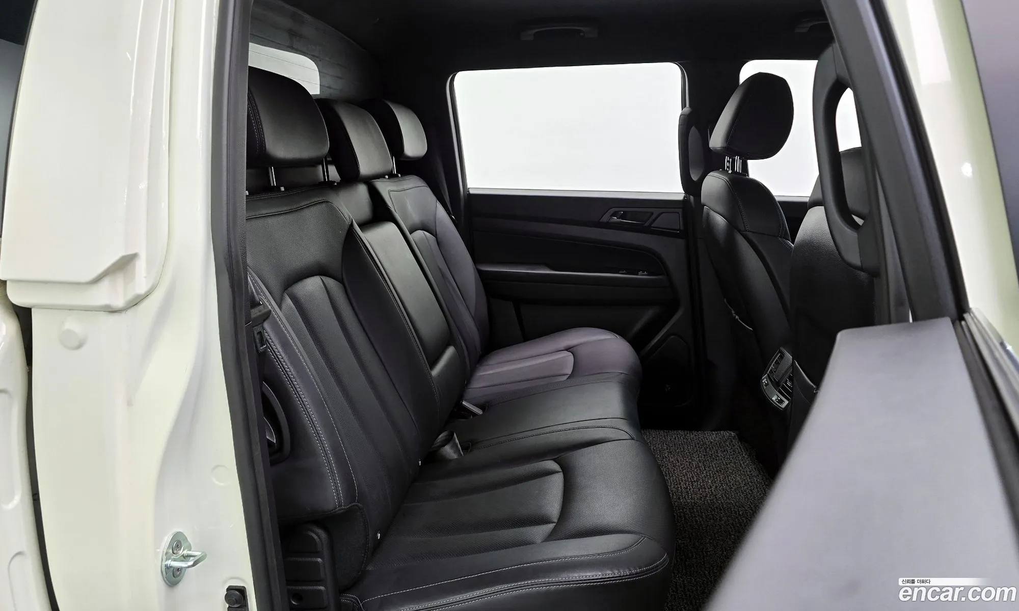 KG Mobility (SsangYong) Rexton Sports 2019 — 12
