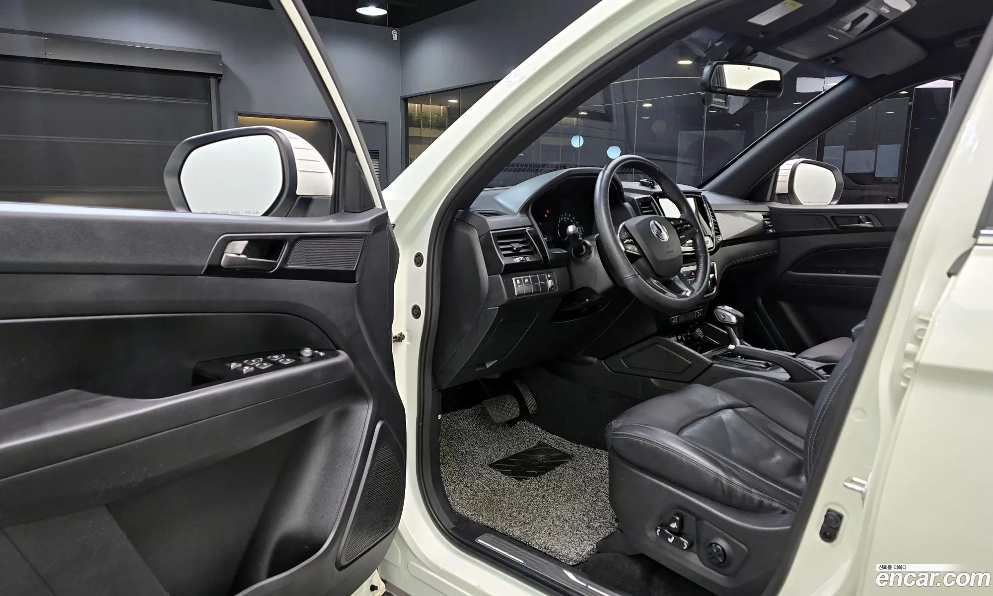 KG Mobility (SsangYong) Rexton Sports 2019 — 11