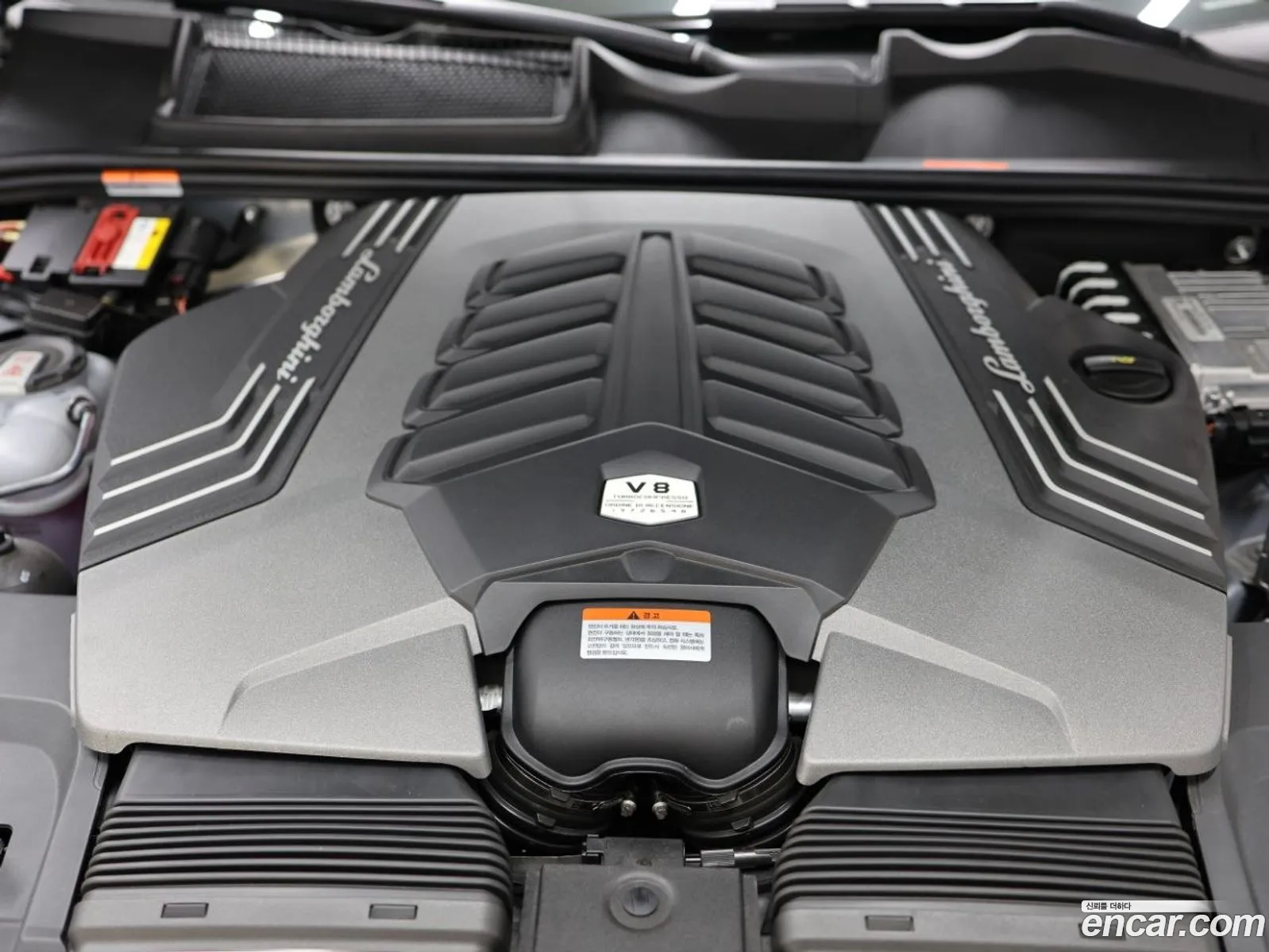 Lamborghini Urus 2023 — 7