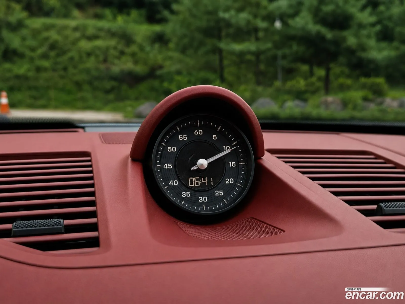 Porsche 911 2023 — 3