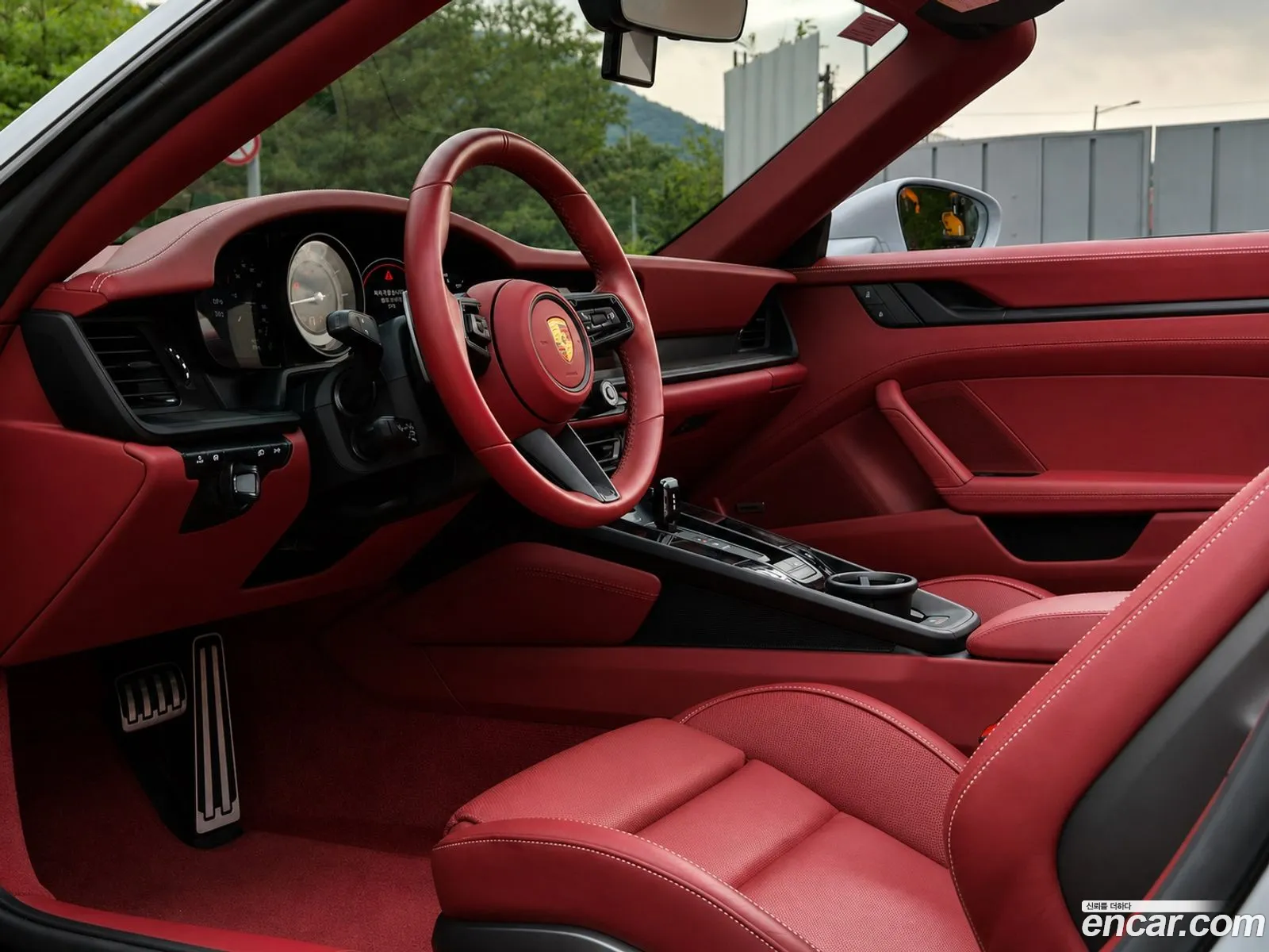 Porsche 911 2023 — 2
