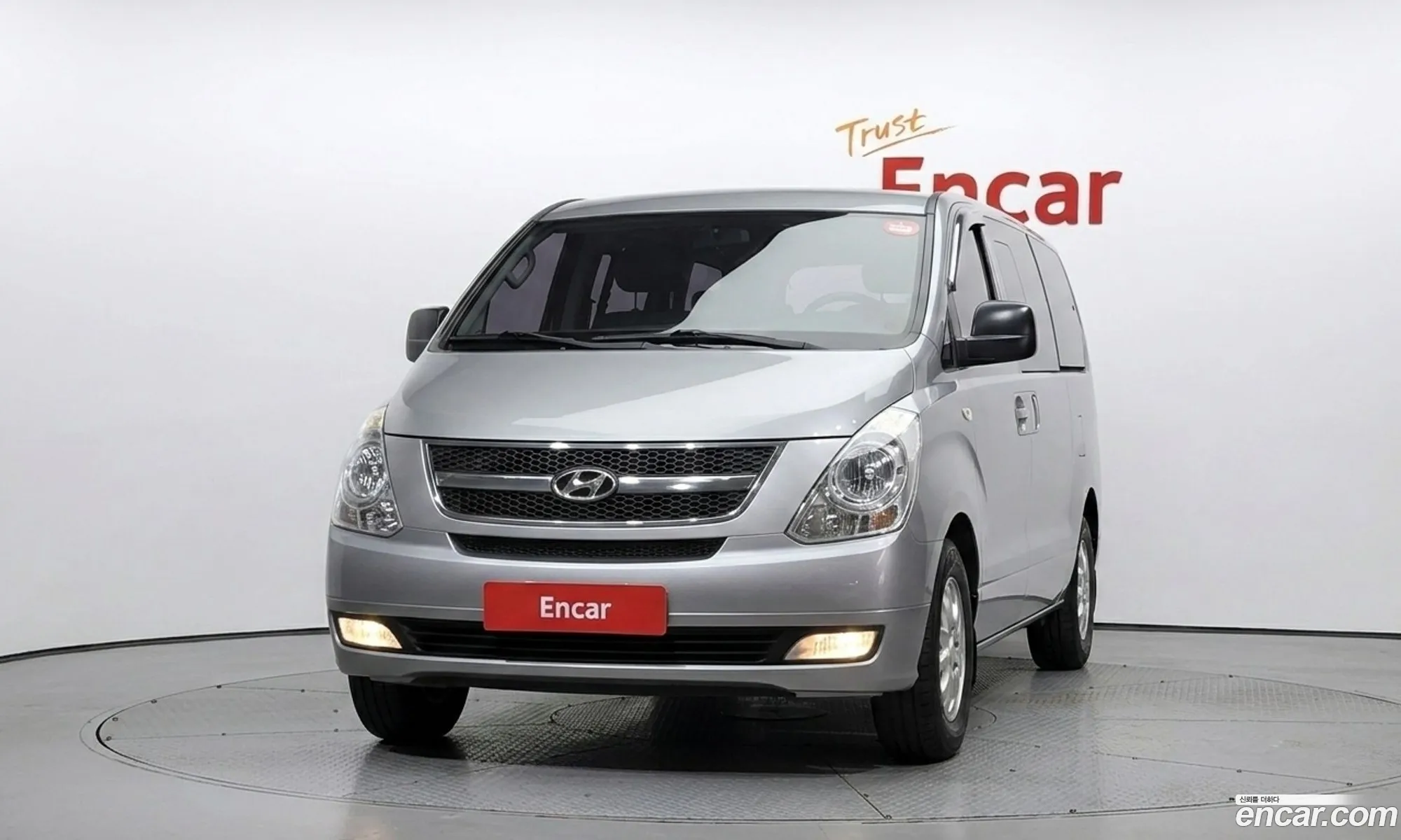 Hyundai Grand Starex 2013 — 2