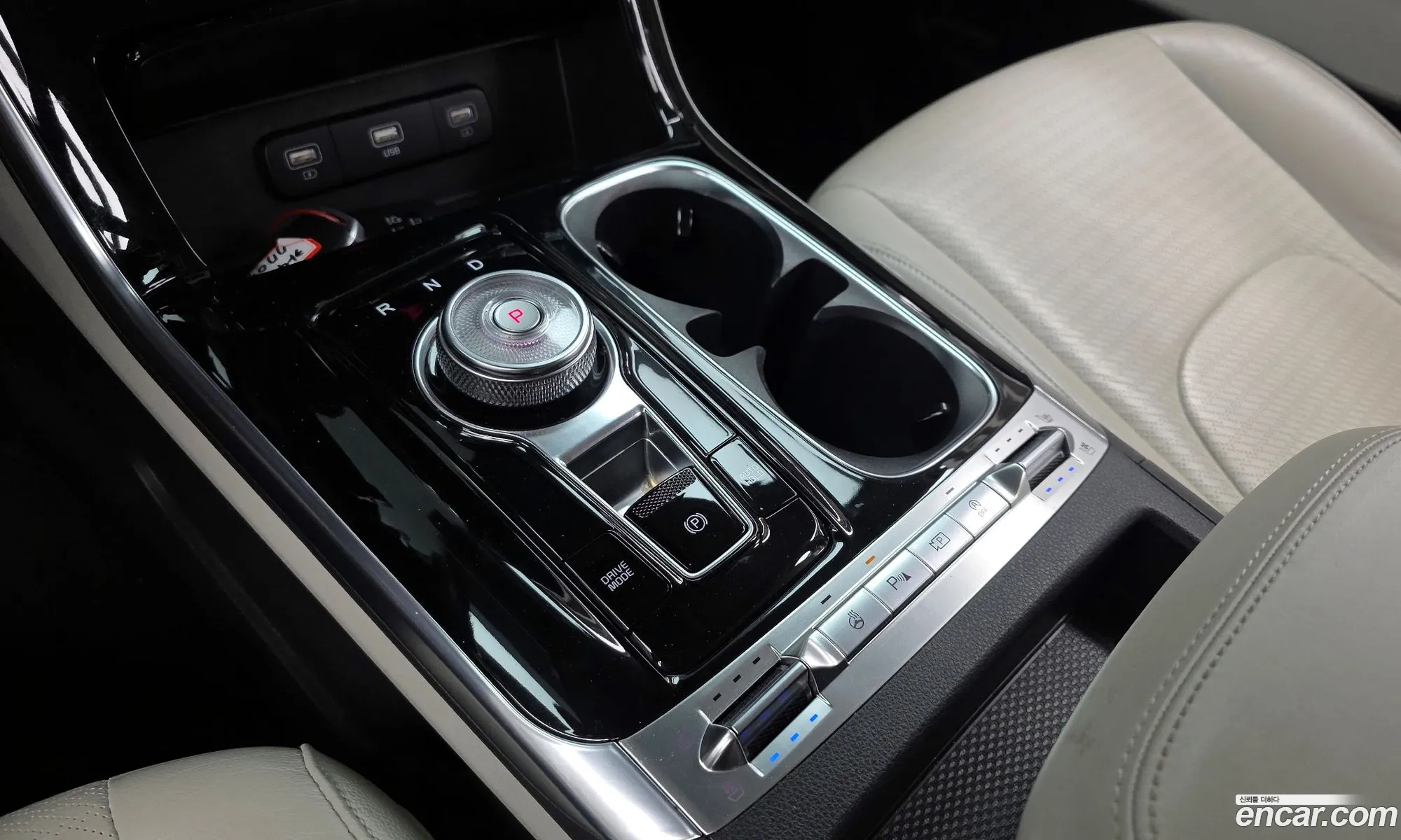 Kia Carnival 2021 KNANC81BBMS098860 — 18