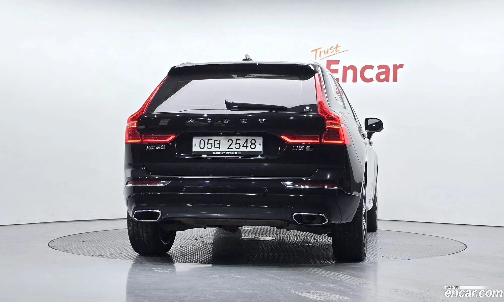 Volvo XC60 2019 YV1UZ68TCK1391049 — 20