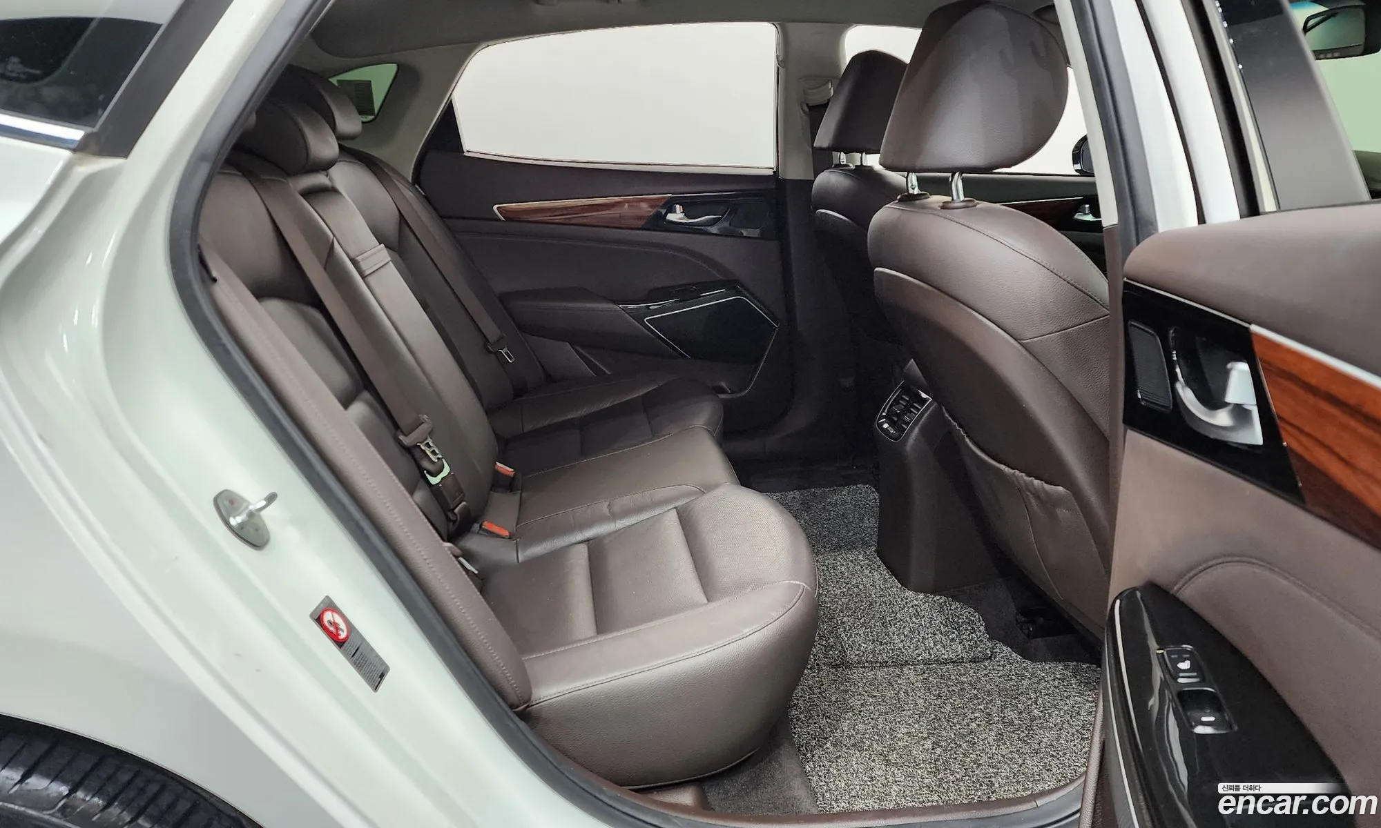 Kia K7 2017 — 17
