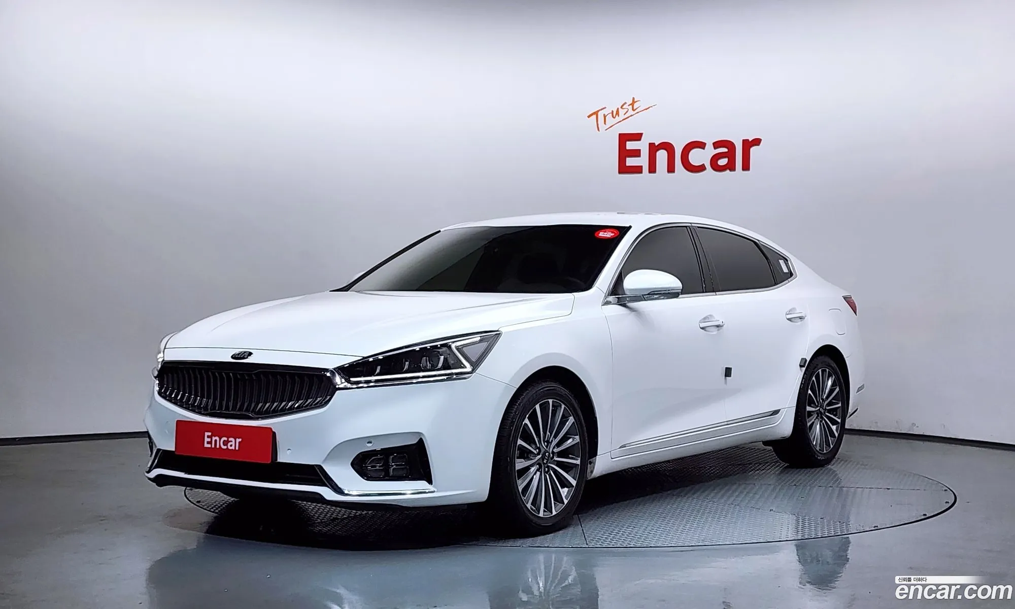 Kia K7 2017 — 14