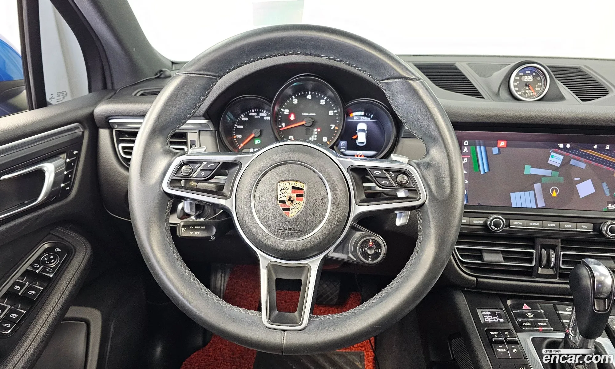 Porsche Macan 2019 WP1AA2956KLB14807 — 18