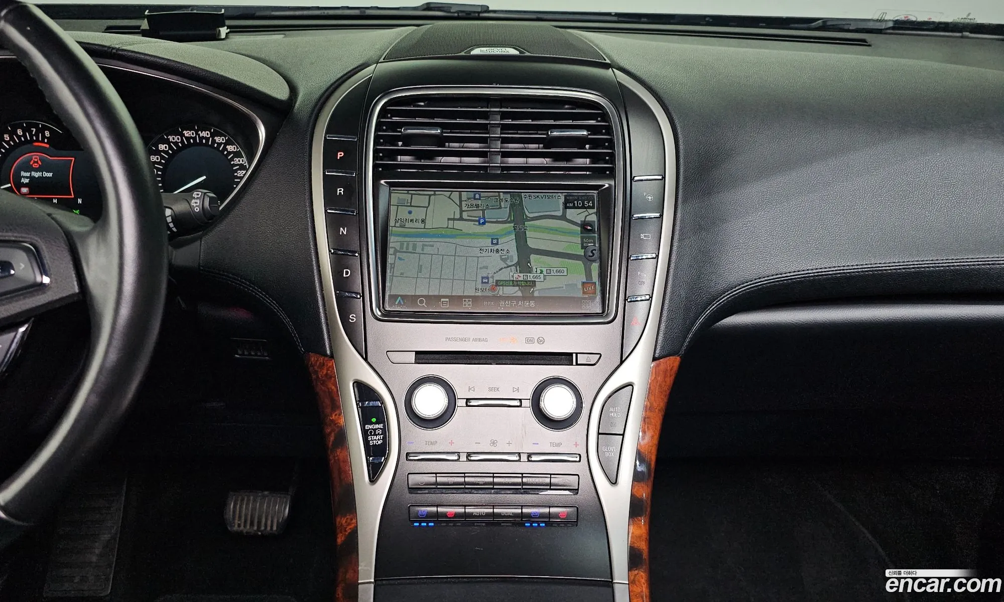 Lincoln MKX 2018 2LMPJ8LP7JBL44198 — 5