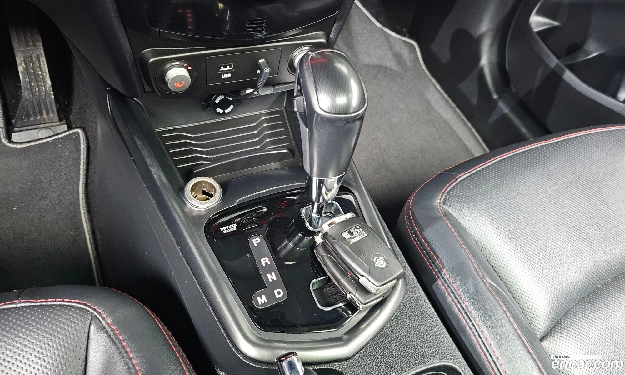 KG Mobility (SsangYong) Tivoli Air 2017 — 3