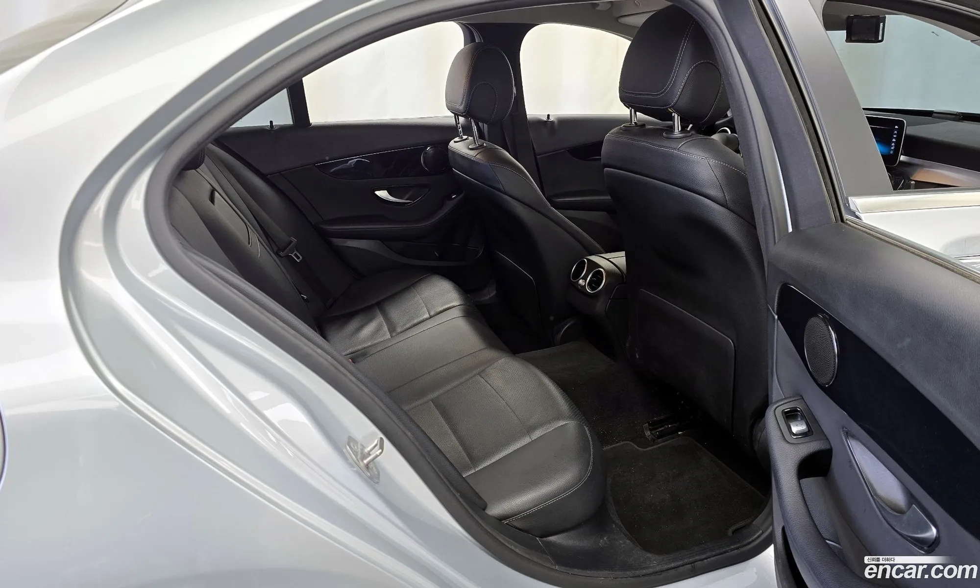 Mercedes-Benz C-Class W205 2019 — 7