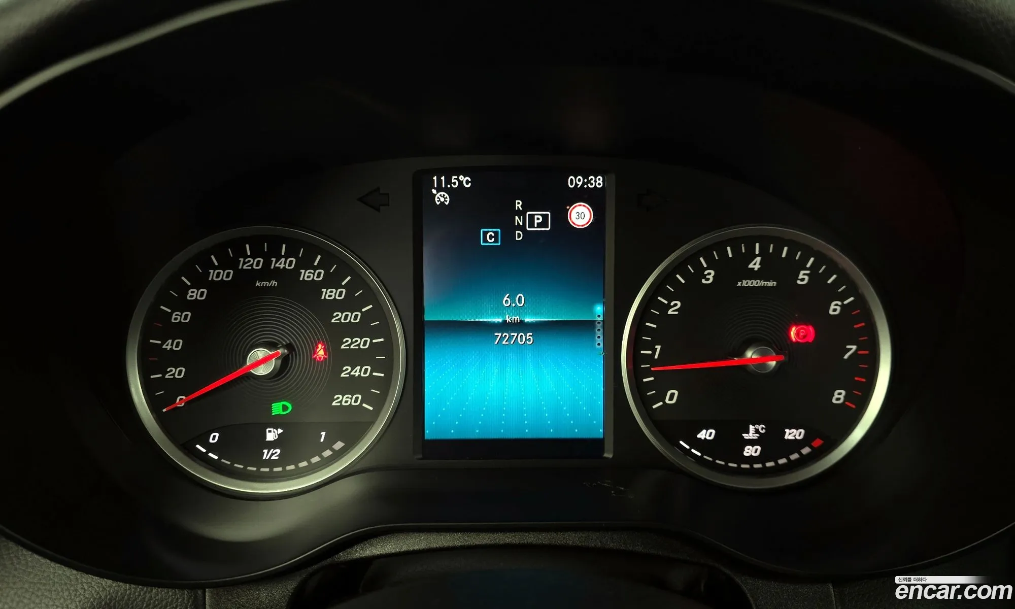 Mercedes-Benz C-Class W205 2019 — 12