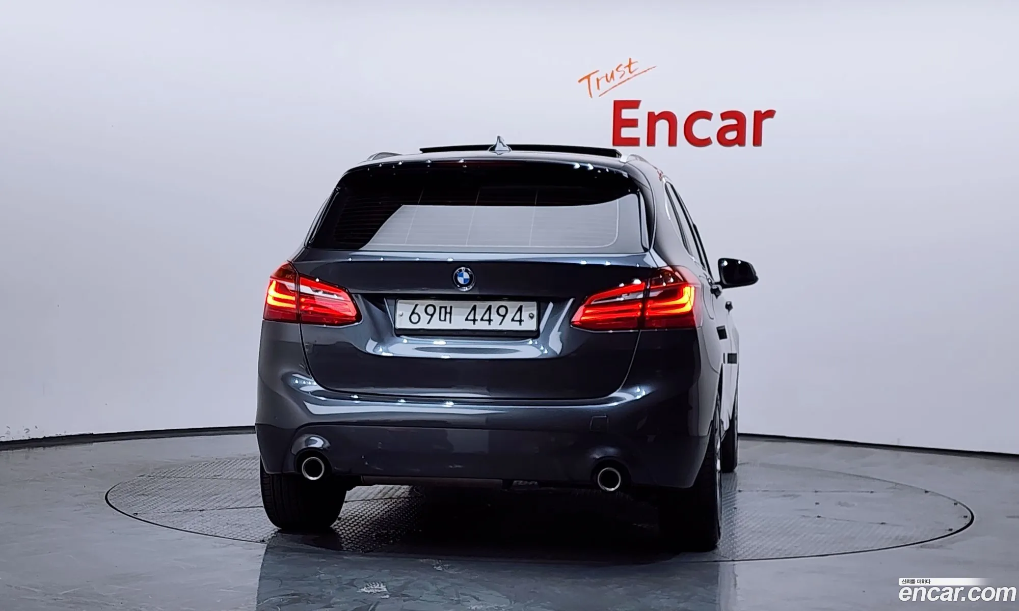 BMW 2 Series Active Tourer 2019 — 19
