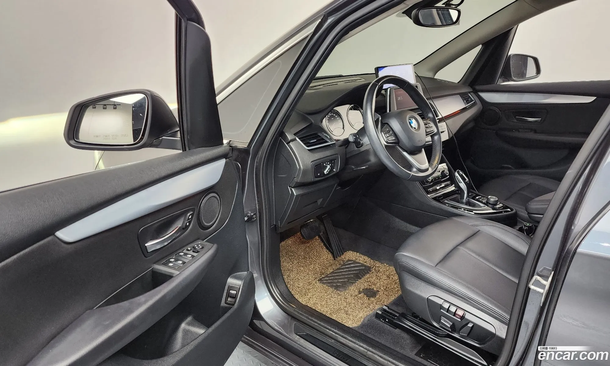 BMW 2 Series Active Tourer 2019 — 11