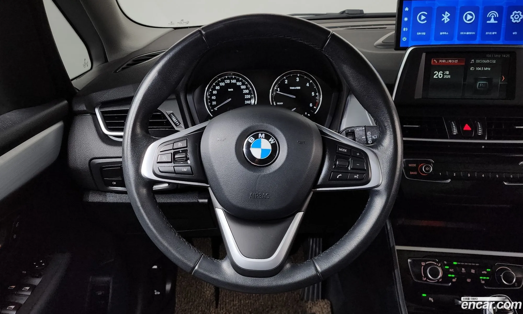 BMW 2 Series Active Tourer 2019 — 12