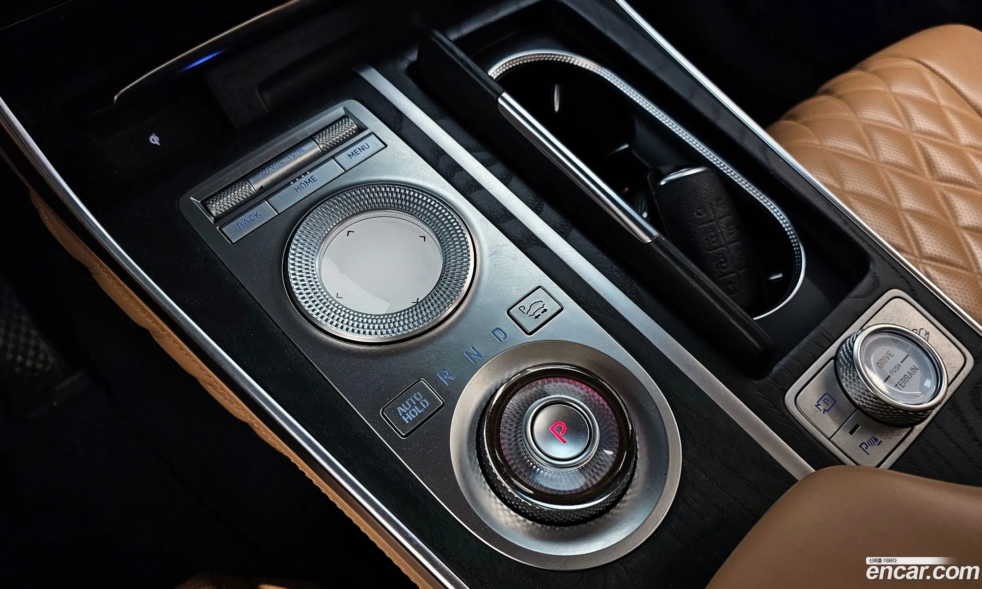 Genesis GV80 2021 — 12
