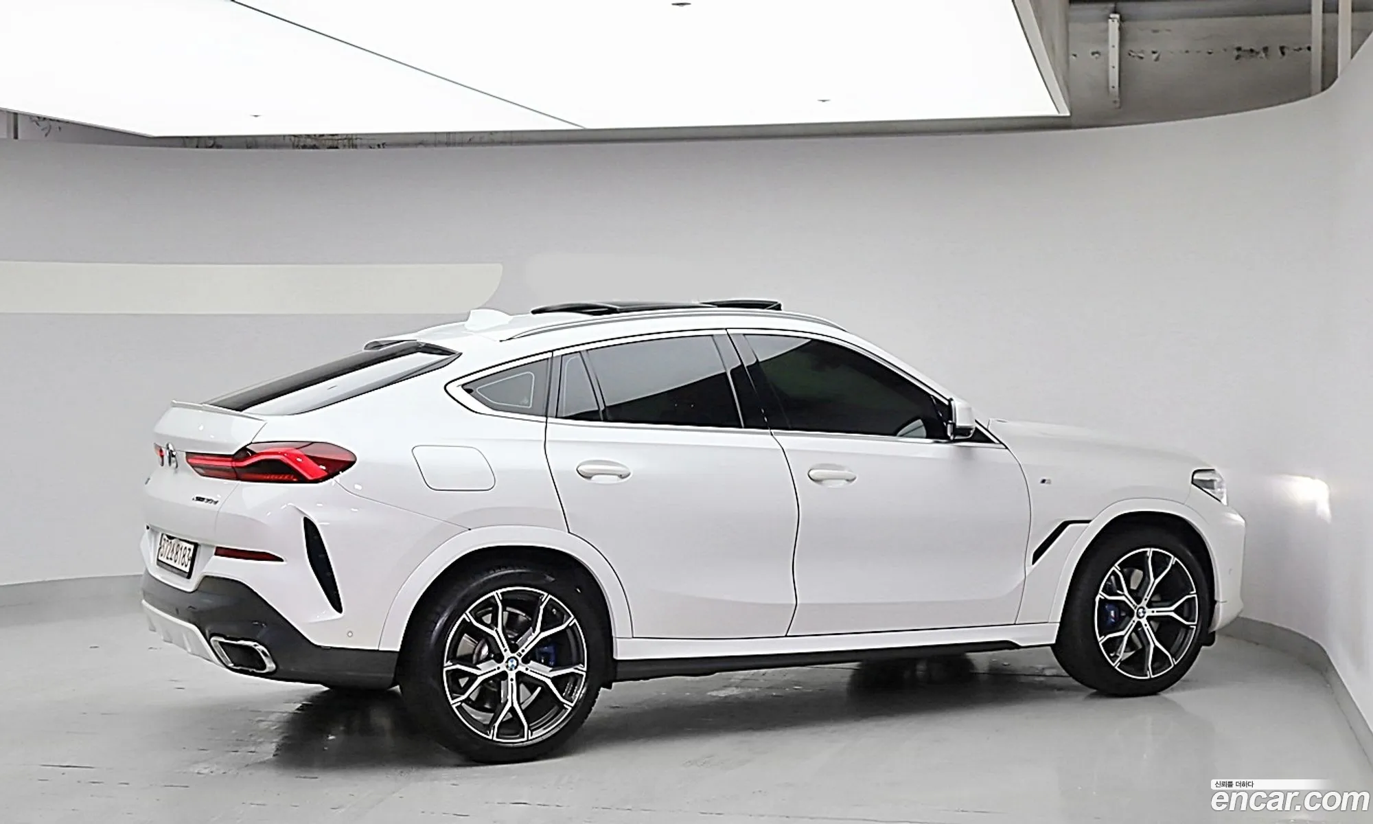 BMW X6 2021 — 4