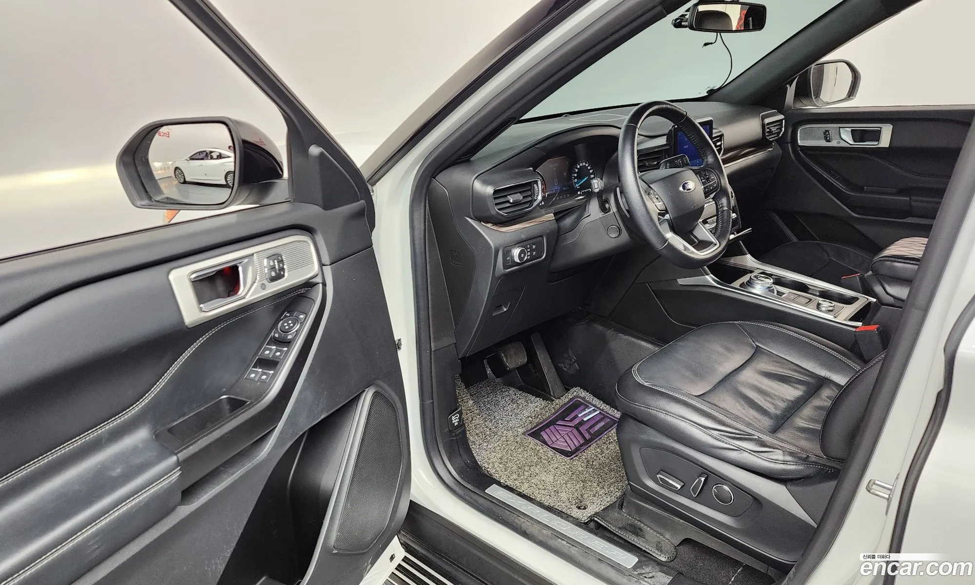 Ford Explorer 6th Gen 2020 1FMSK8FH7LGB58972 — 18