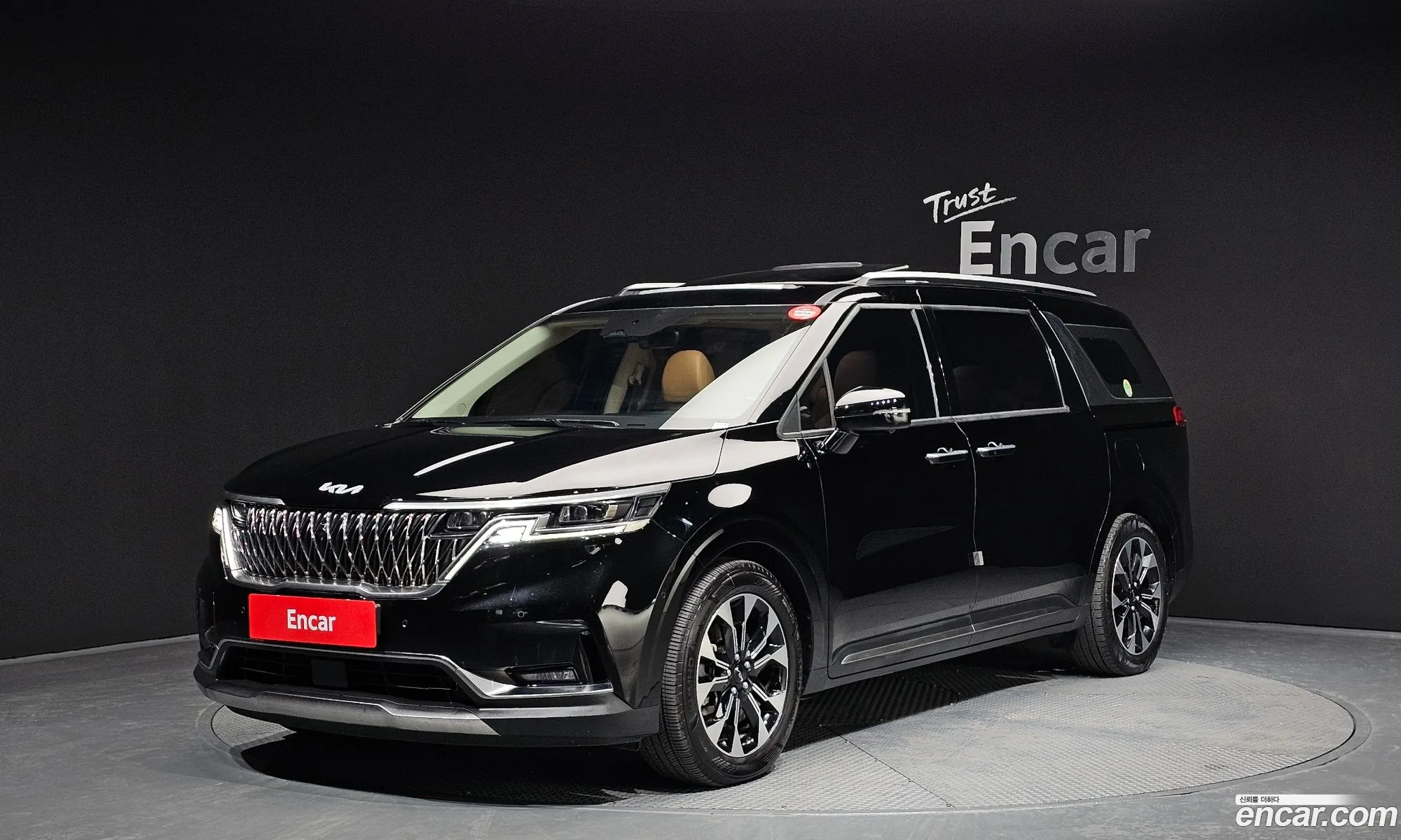 Kia Carnival 2022 — 18