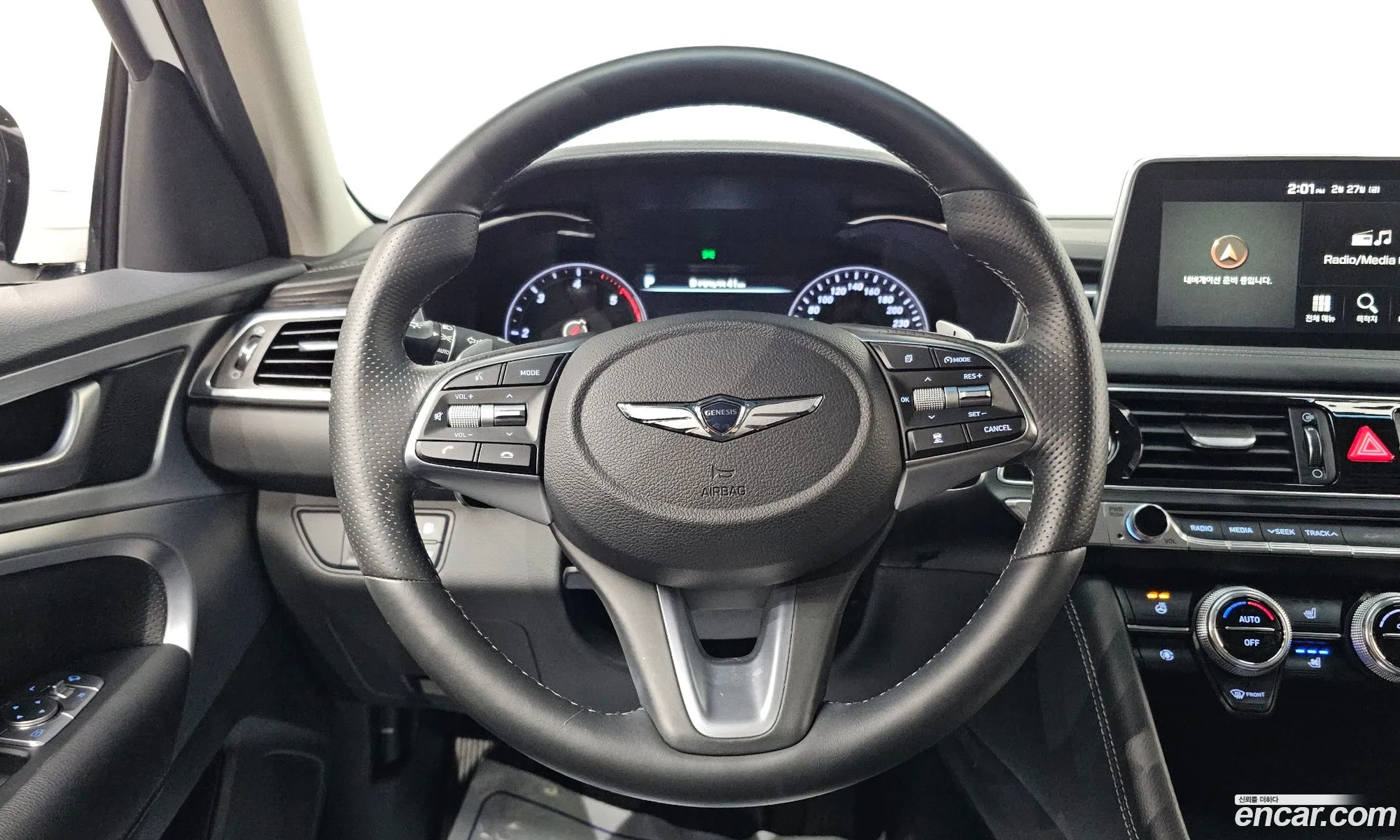 Genesis G70 2019 — 5