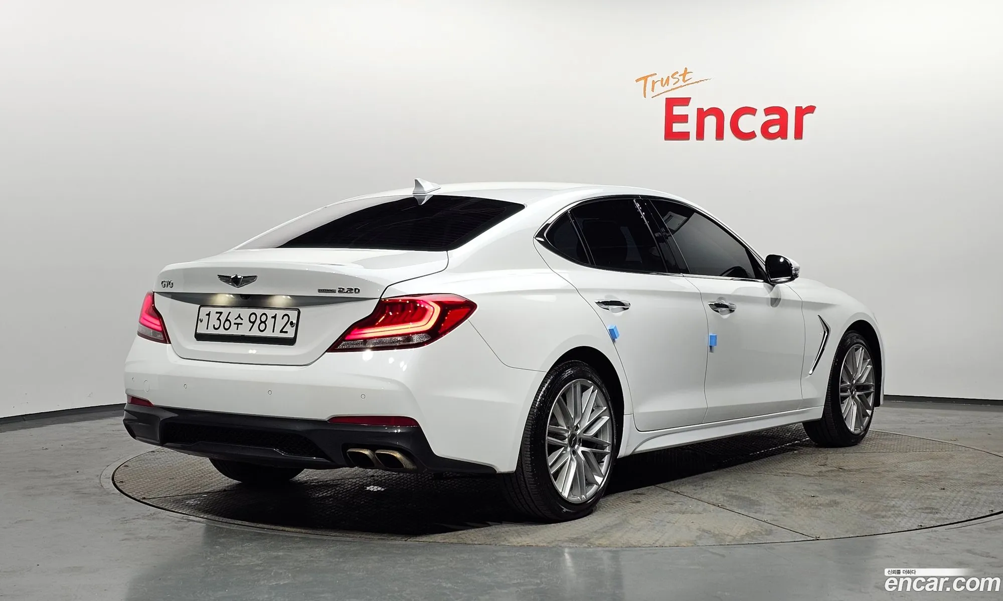 Genesis G70 2019 — 9