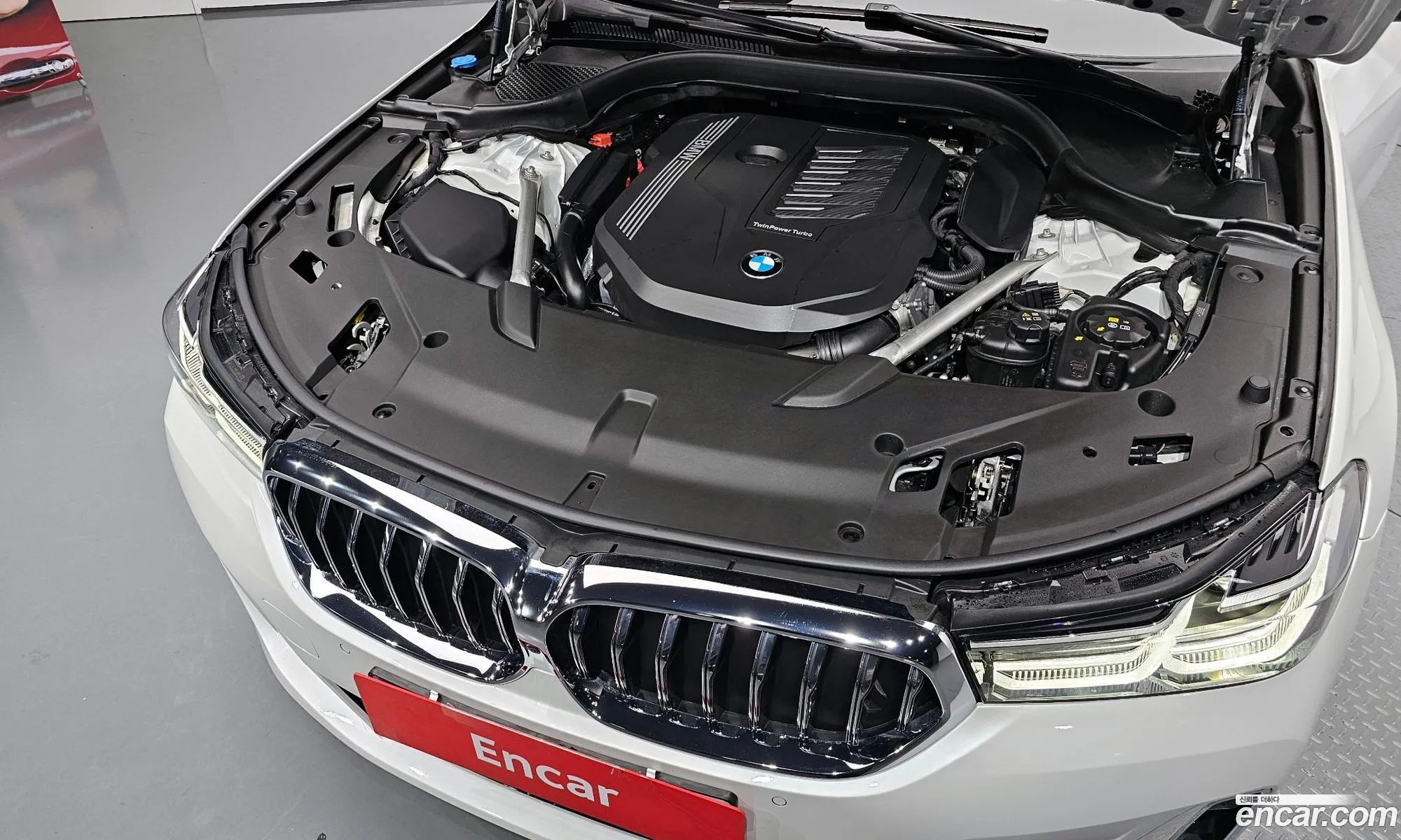 BMW 6 Series GT 2024 — 15