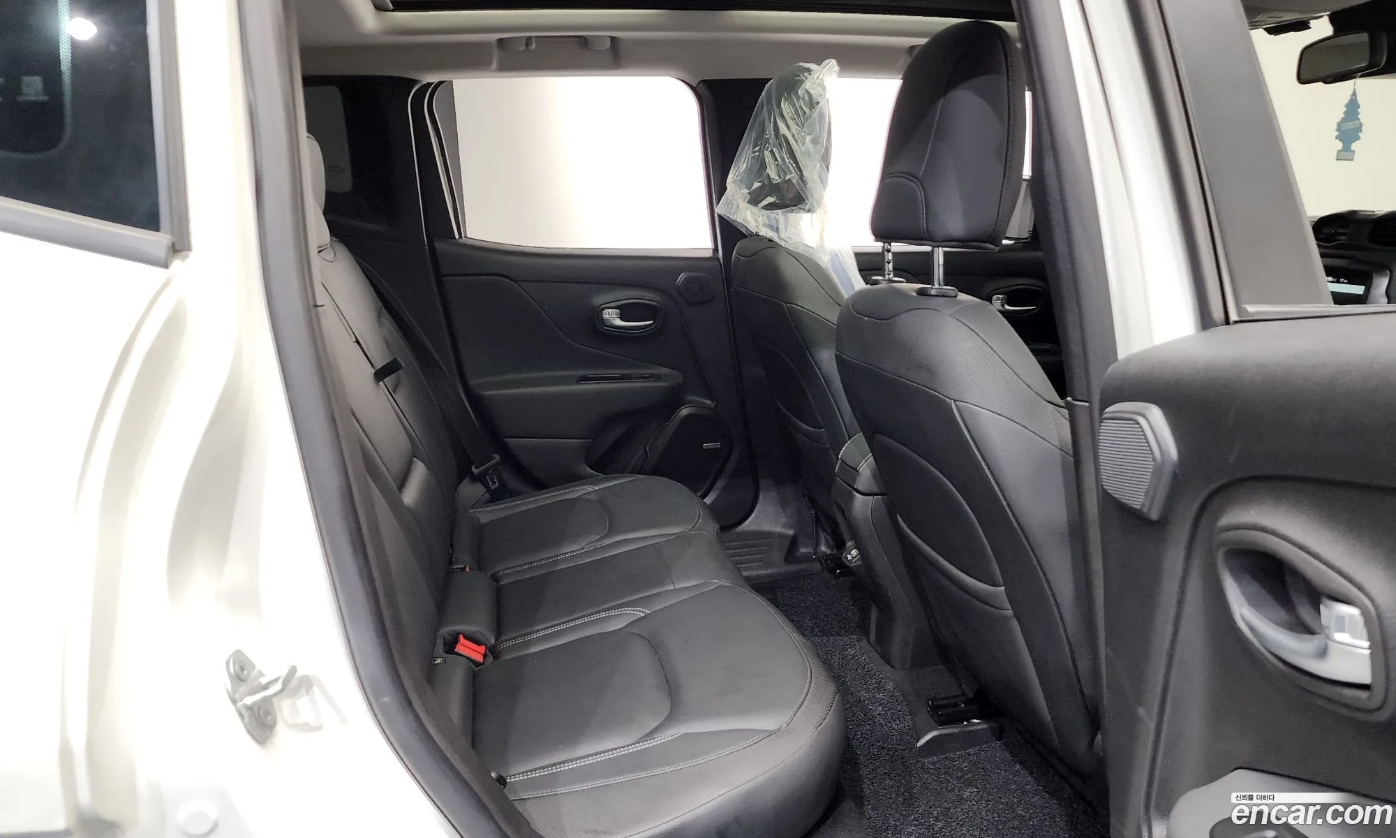Jeep Renegade 2021 1C4NJDDB2MPN15715 — 13