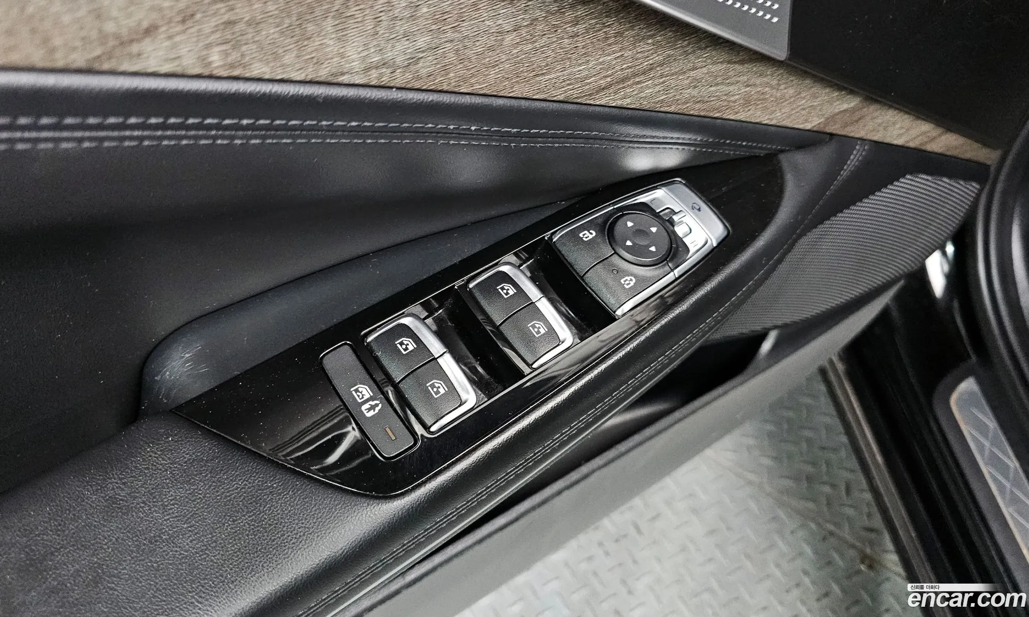 Kia K8 2021 — 18