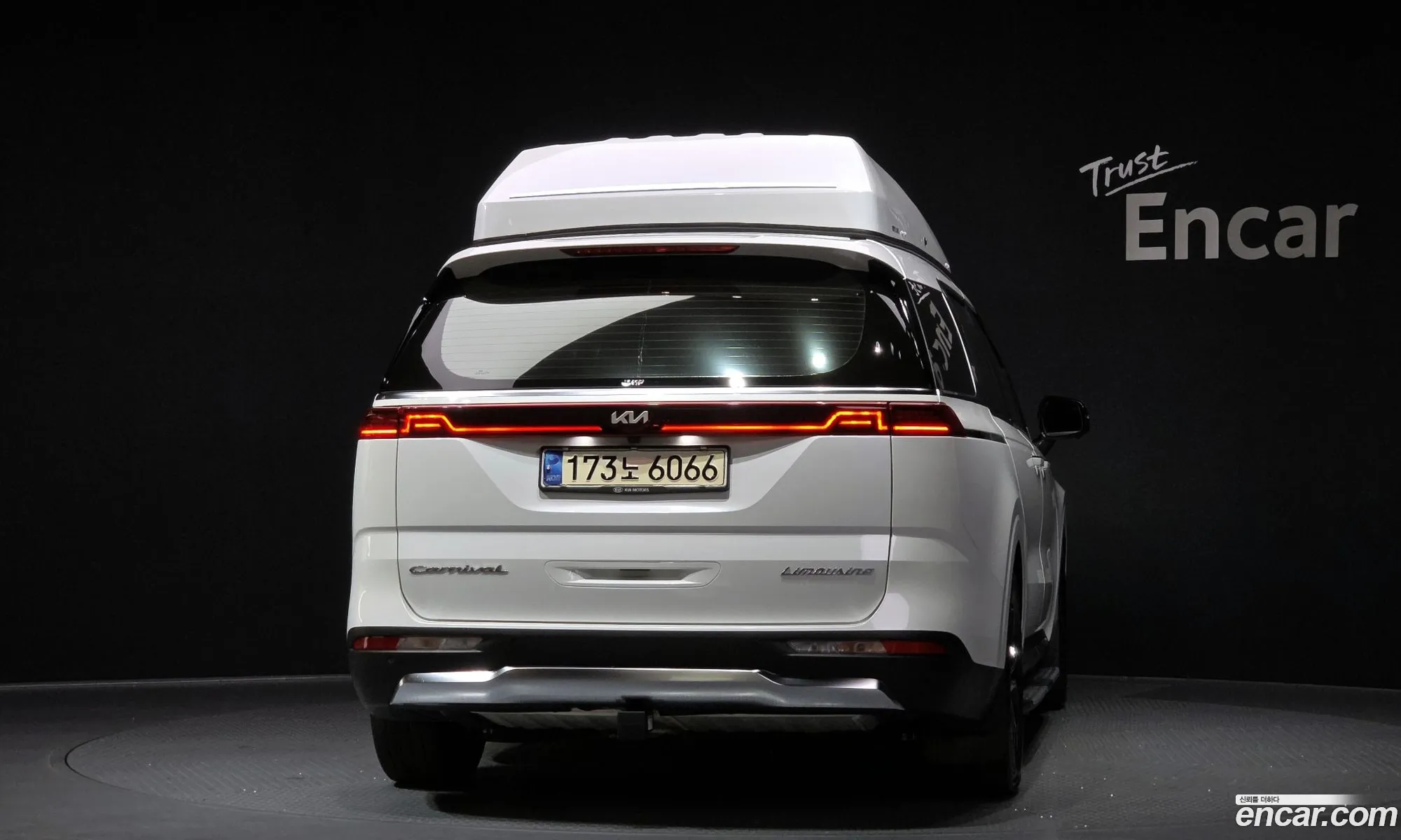 Kia Carnival 2021 — 2