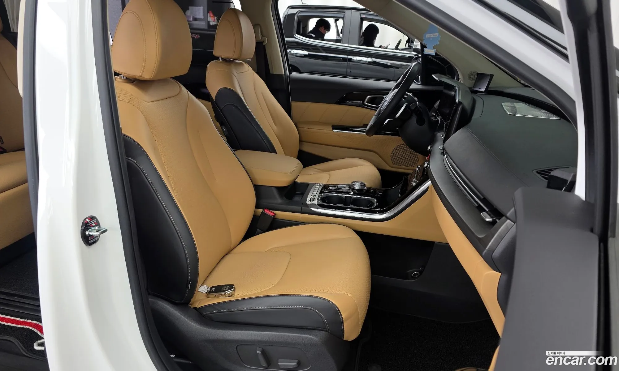 Kia Carnival 2021 — 9