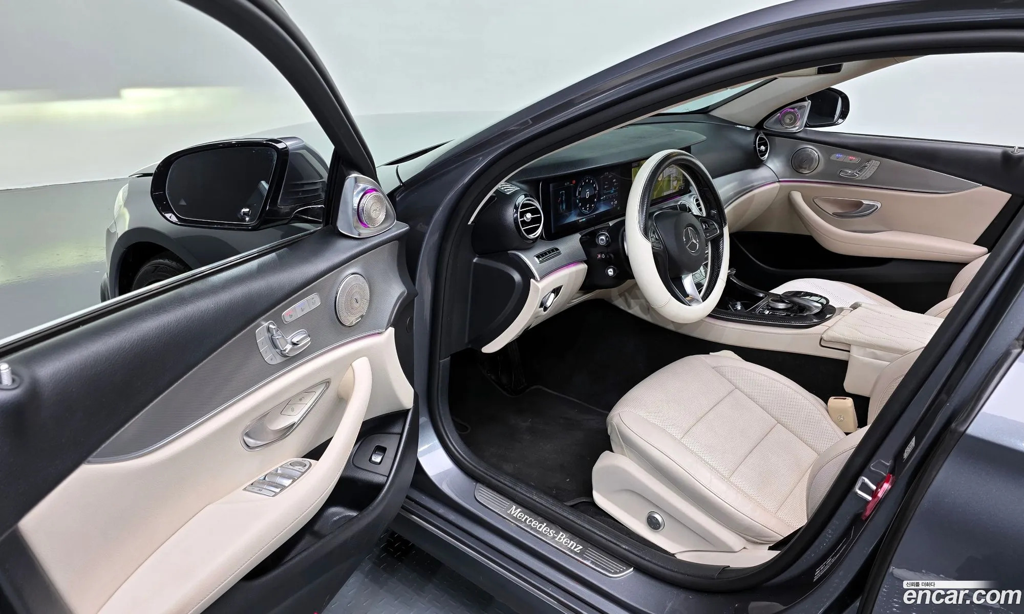 Mercedes-Benz E-Class W213 2017 — 16