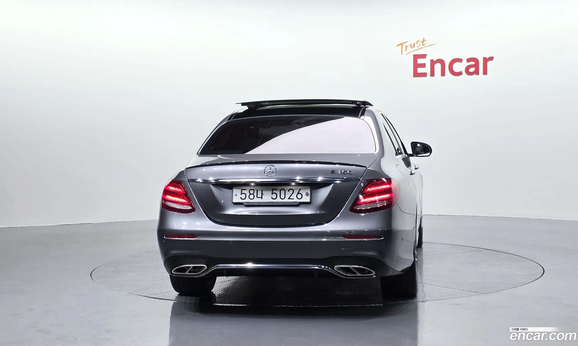 Mercedes-Benz E-Class W213 2017 — 3