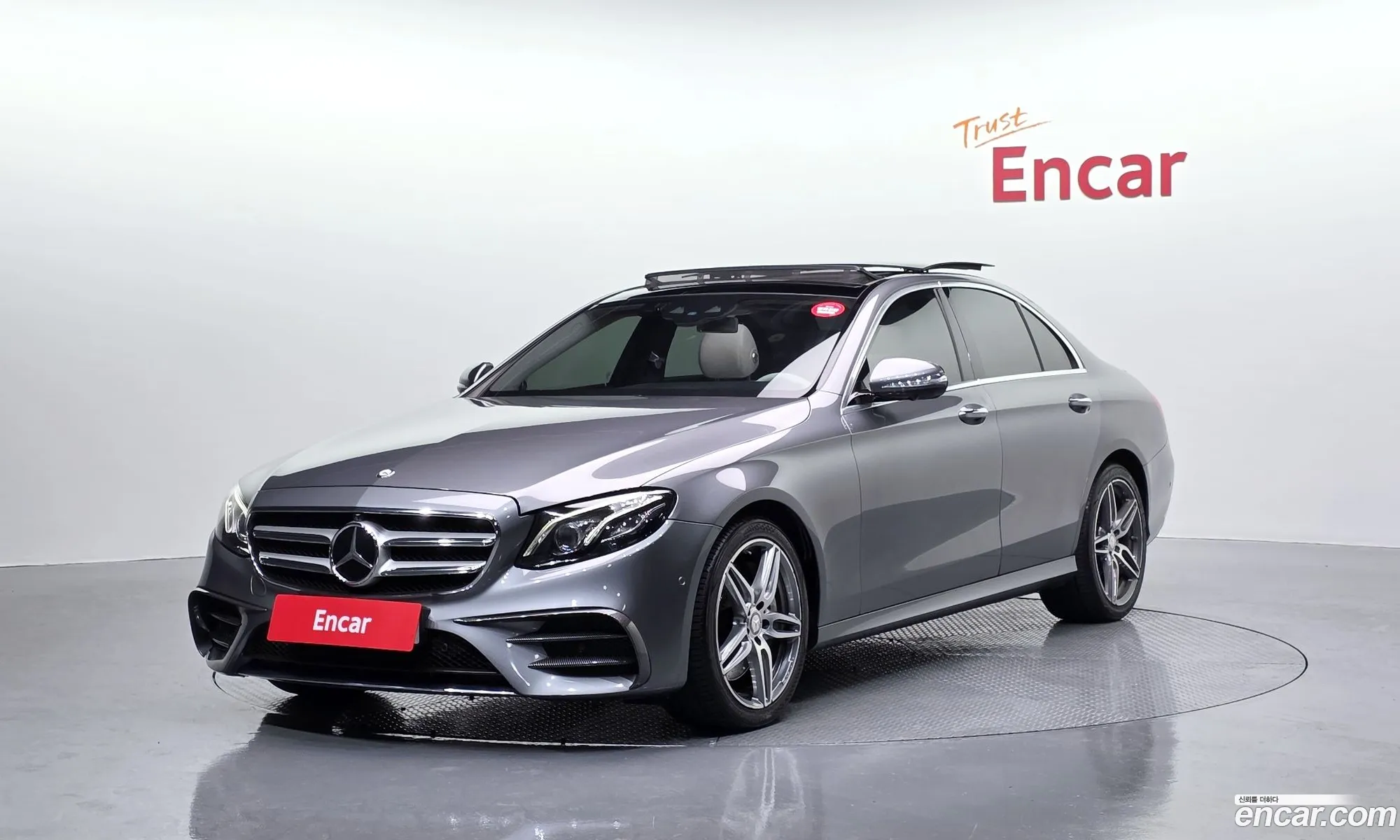 Mercedes-Benz E-Class W213 2017 — 20